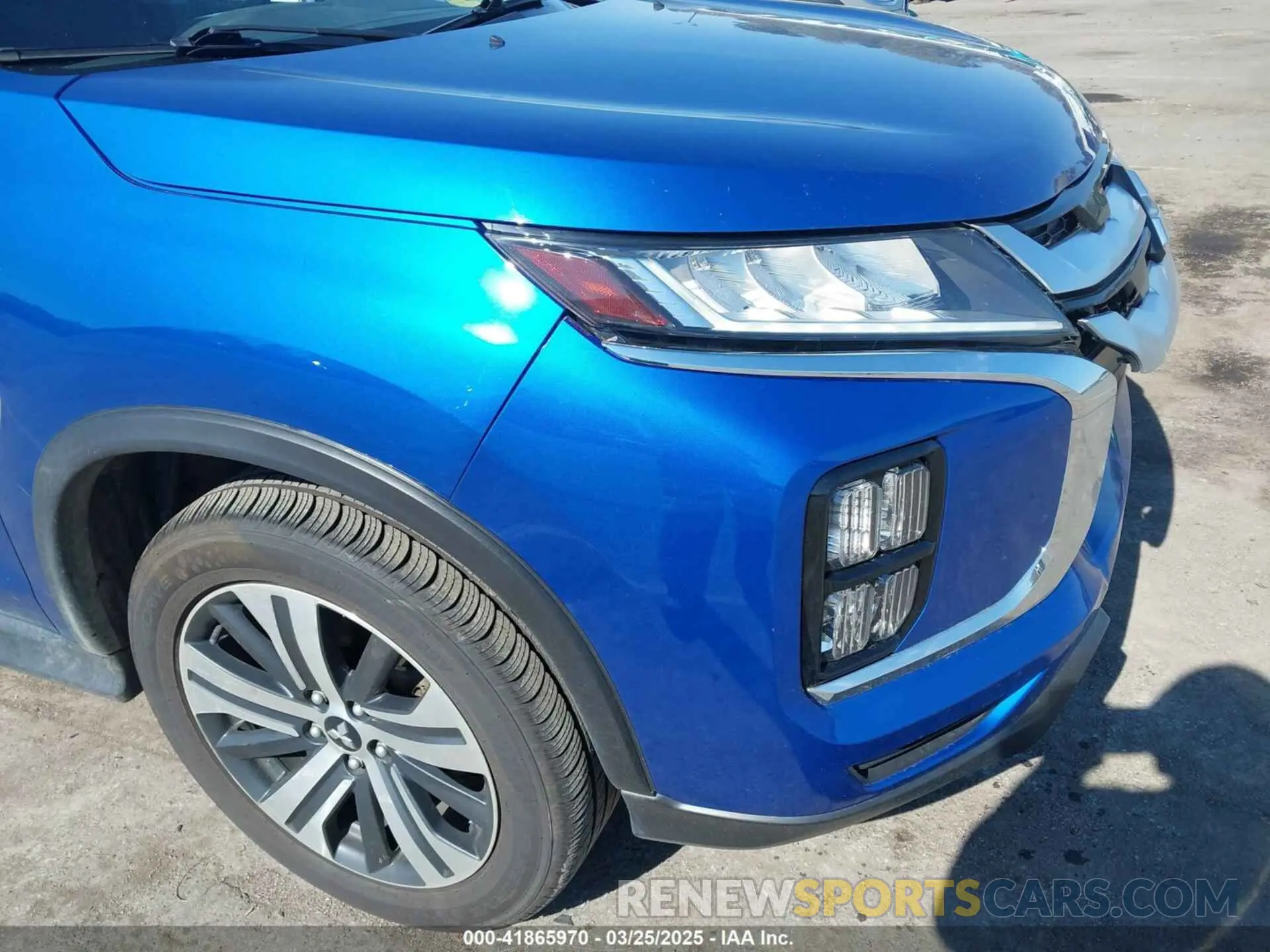 18 fotografías del automóvil dañado JA4APVAU4MU009808 MITSUBISHI OUTLANDER SPORT 2021
