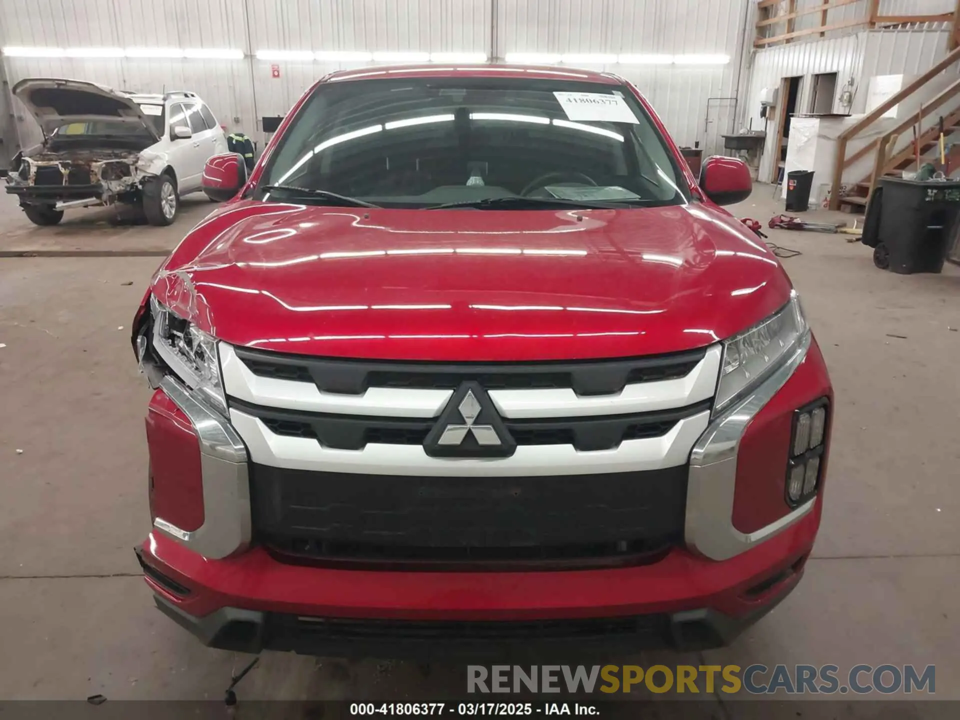 13 fotografías del automóvil dañado JA4ARUAU0MU003394 MITSUBISHI OUTLANDER SPORT 2021