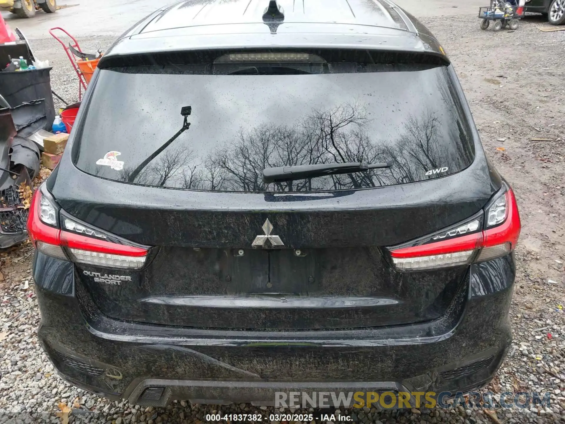 16 fotografías del automóvil dañado JA4ARUAU0MU031129 MITSUBISHI OUTLANDER SPORT 2021