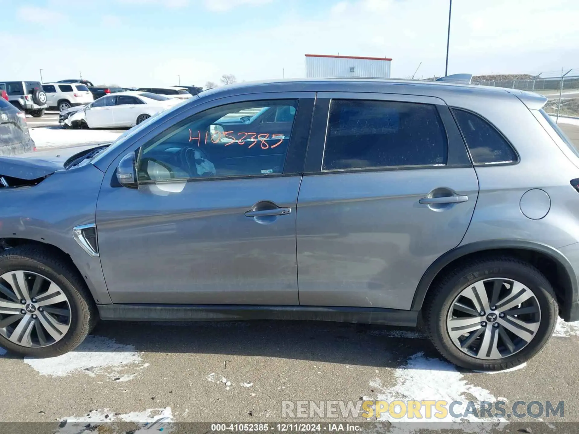 14 fotografías del automóvil dañado JA4ARUAU1MU029339 MITSUBISHI OUTLANDER SPORT 2021