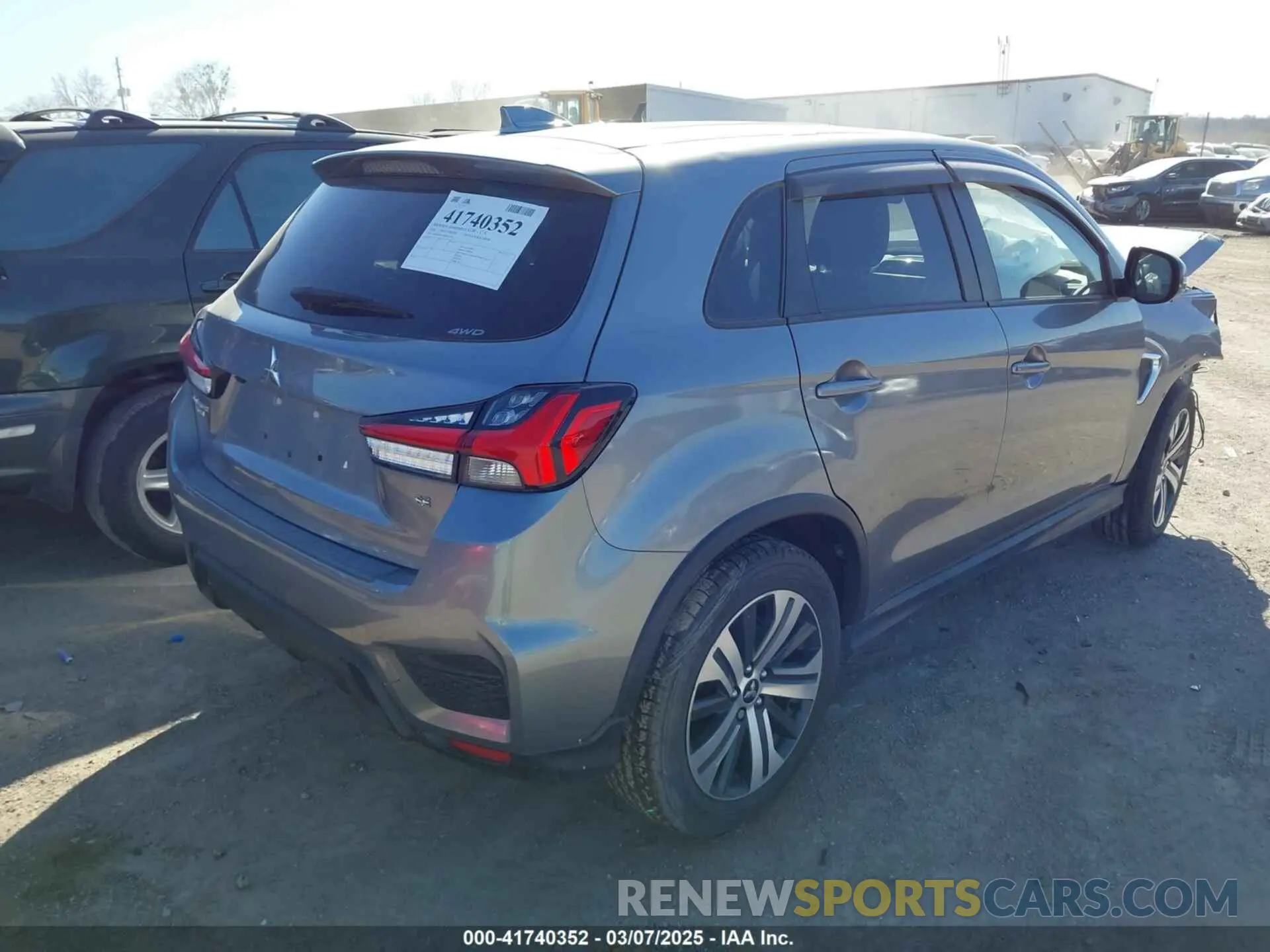 4 fotografías del automóvil dañado JA4ARUAU1MU032189 MITSUBISHI OUTLANDER SPORT 2021
