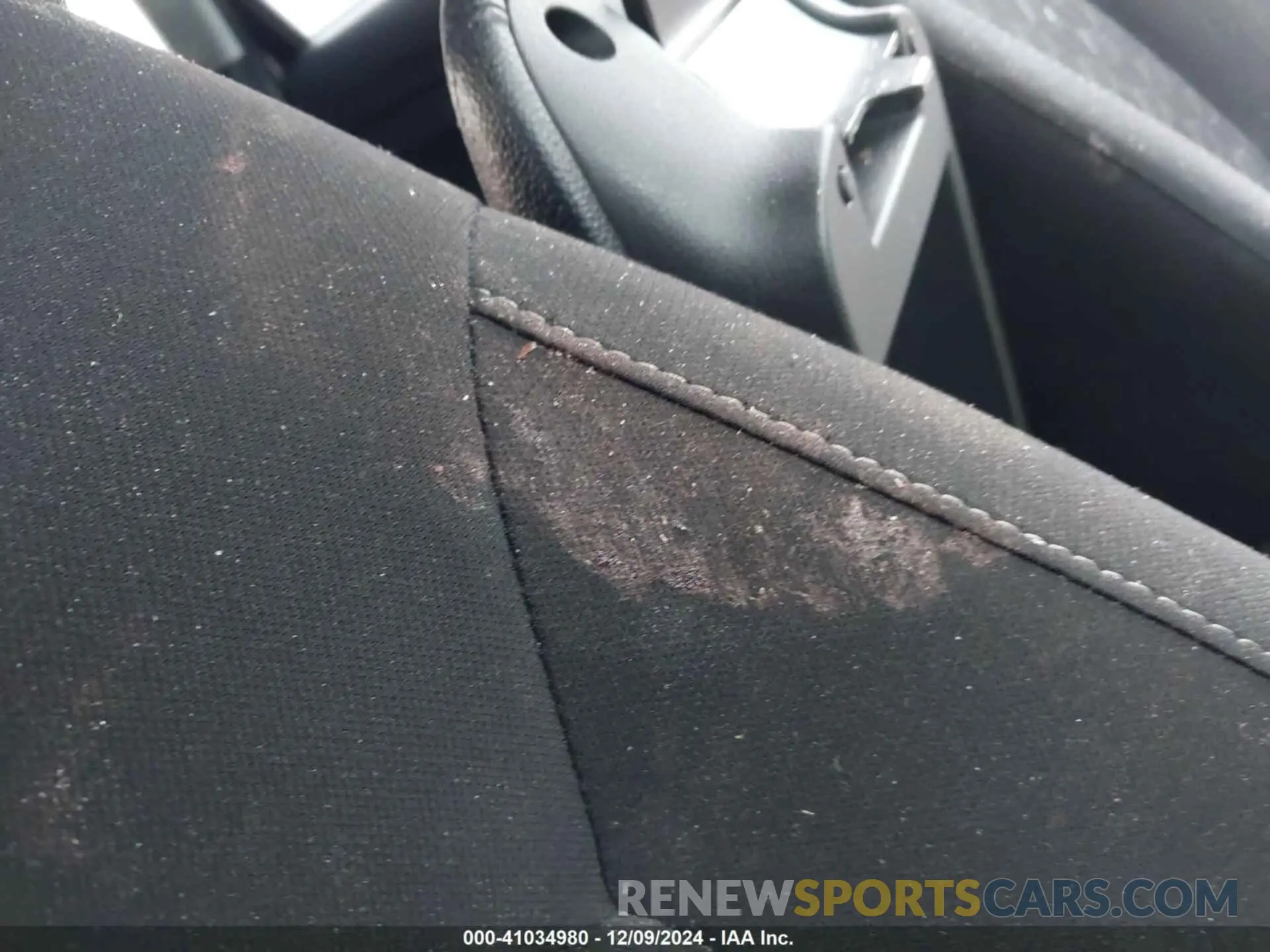15 fotografías del automóvil dañado JA4ARUAU2MU005504 MITSUBISHI OUTLANDER SPORT 2021