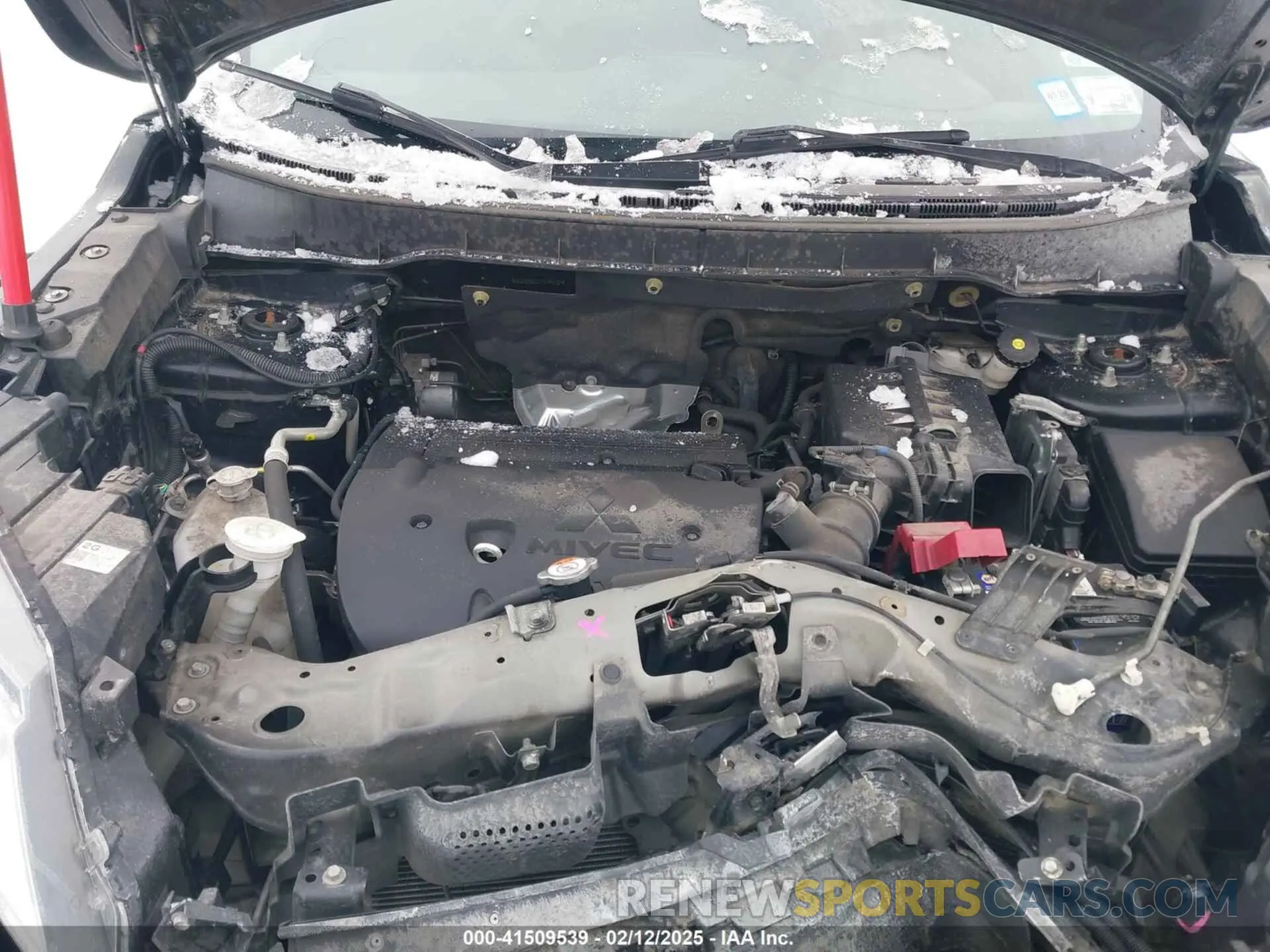 10 fotografías del automóvil dañado JA4ARUAU2MU019029 MITSUBISHI OUTLANDER SPORT 2021