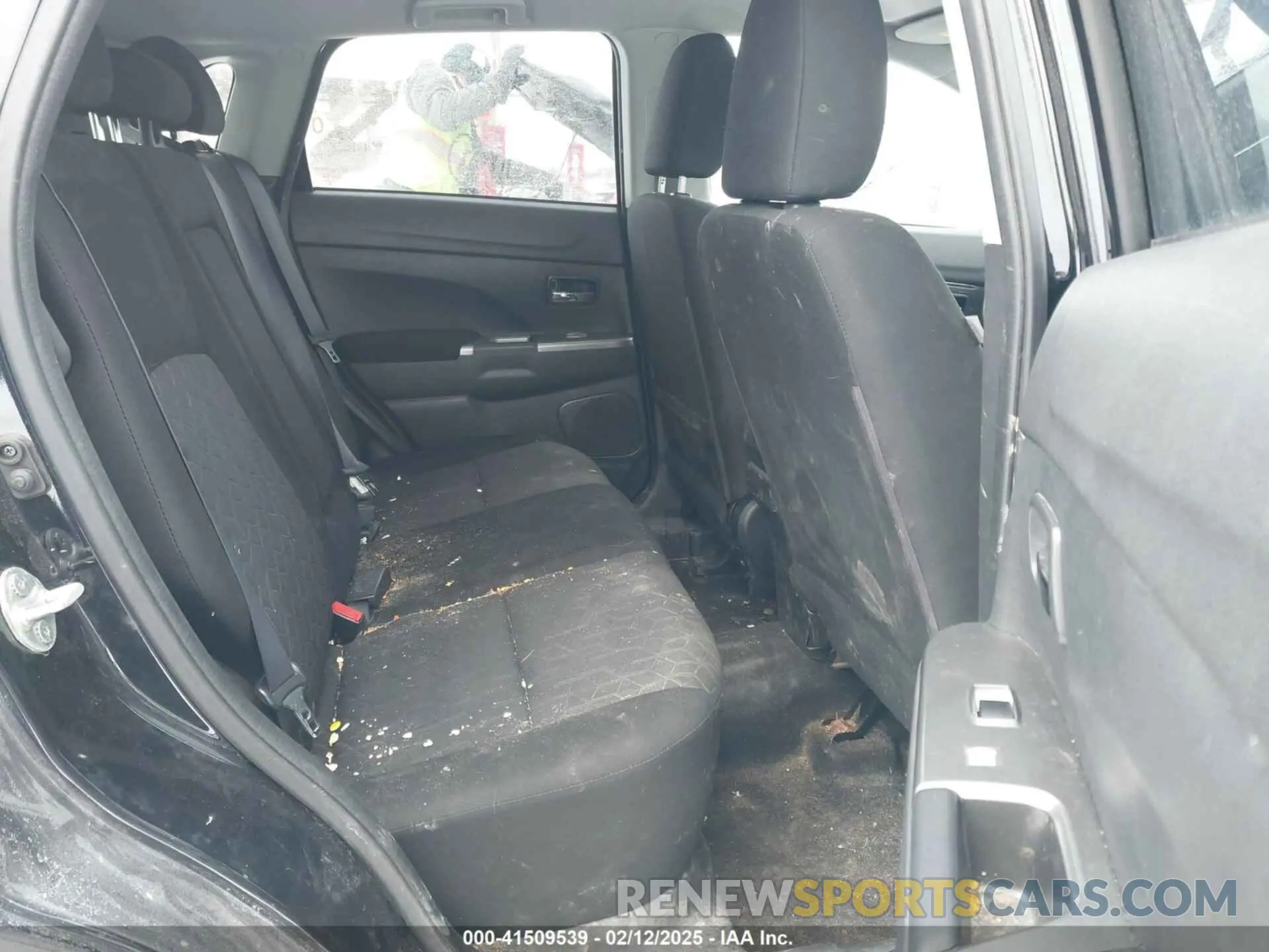 8 fotografías del automóvil dañado JA4ARUAU2MU019029 MITSUBISHI OUTLANDER SPORT 2021