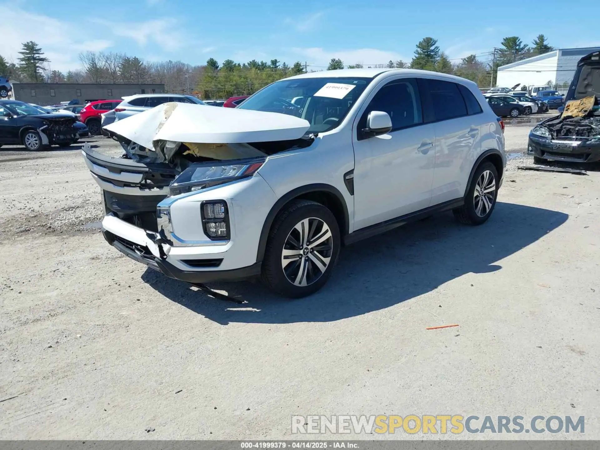 2 fotografías del automóvil dañado JA4ARUAU4MU001681 MITSUBISHI OUTLANDER SPORT 2021