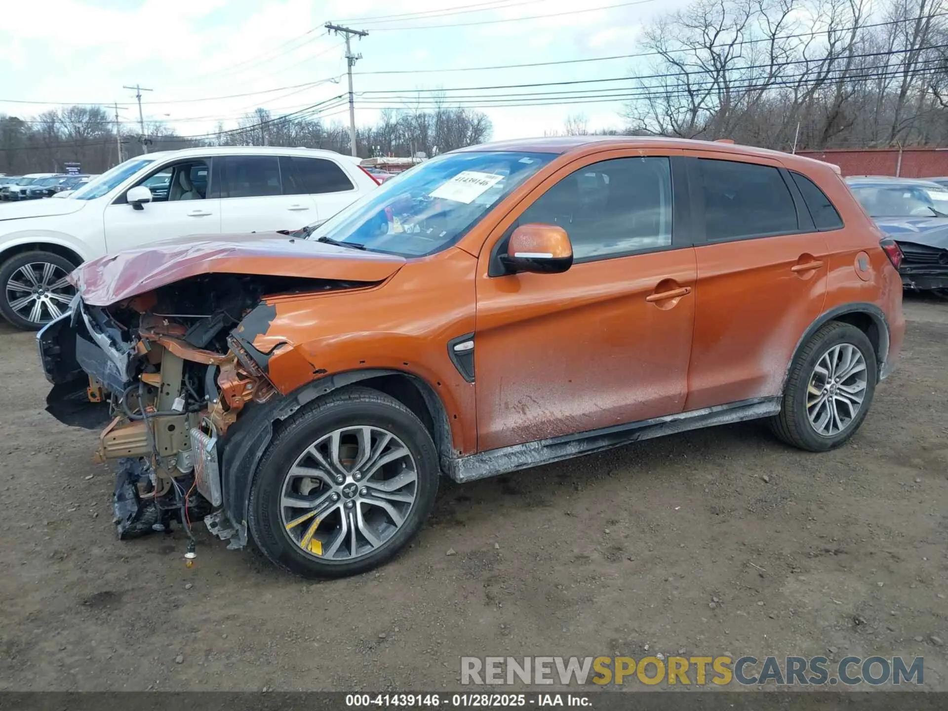 2 fotografías del automóvil dañado JA4ARUAU4MU021607 MITSUBISHI OUTLANDER SPORT 2021
