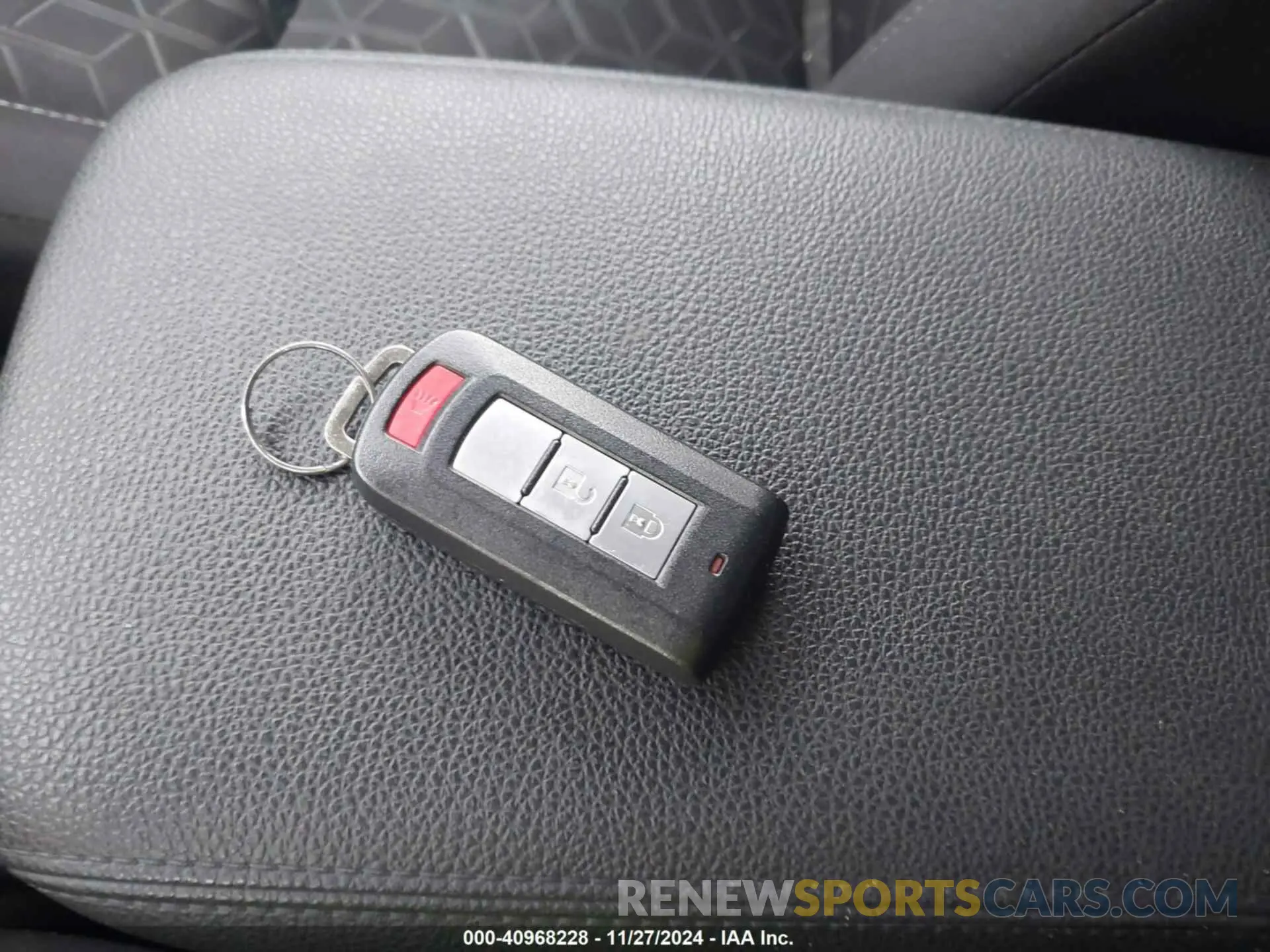 11 fotografías del automóvil dañado JA4ARUAU5MU019400 MITSUBISHI OUTLANDER SPORT 2021