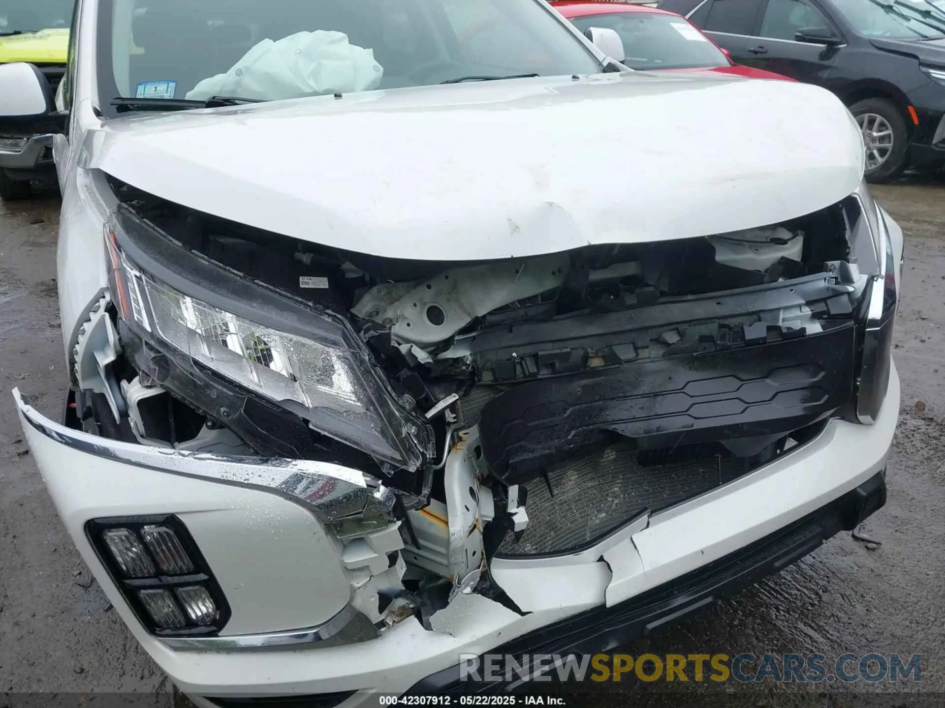 6 fotografías del automóvil dañado JA4ARUAU6MU001763 MITSUBISHI OUTLANDER SPORT 2021
