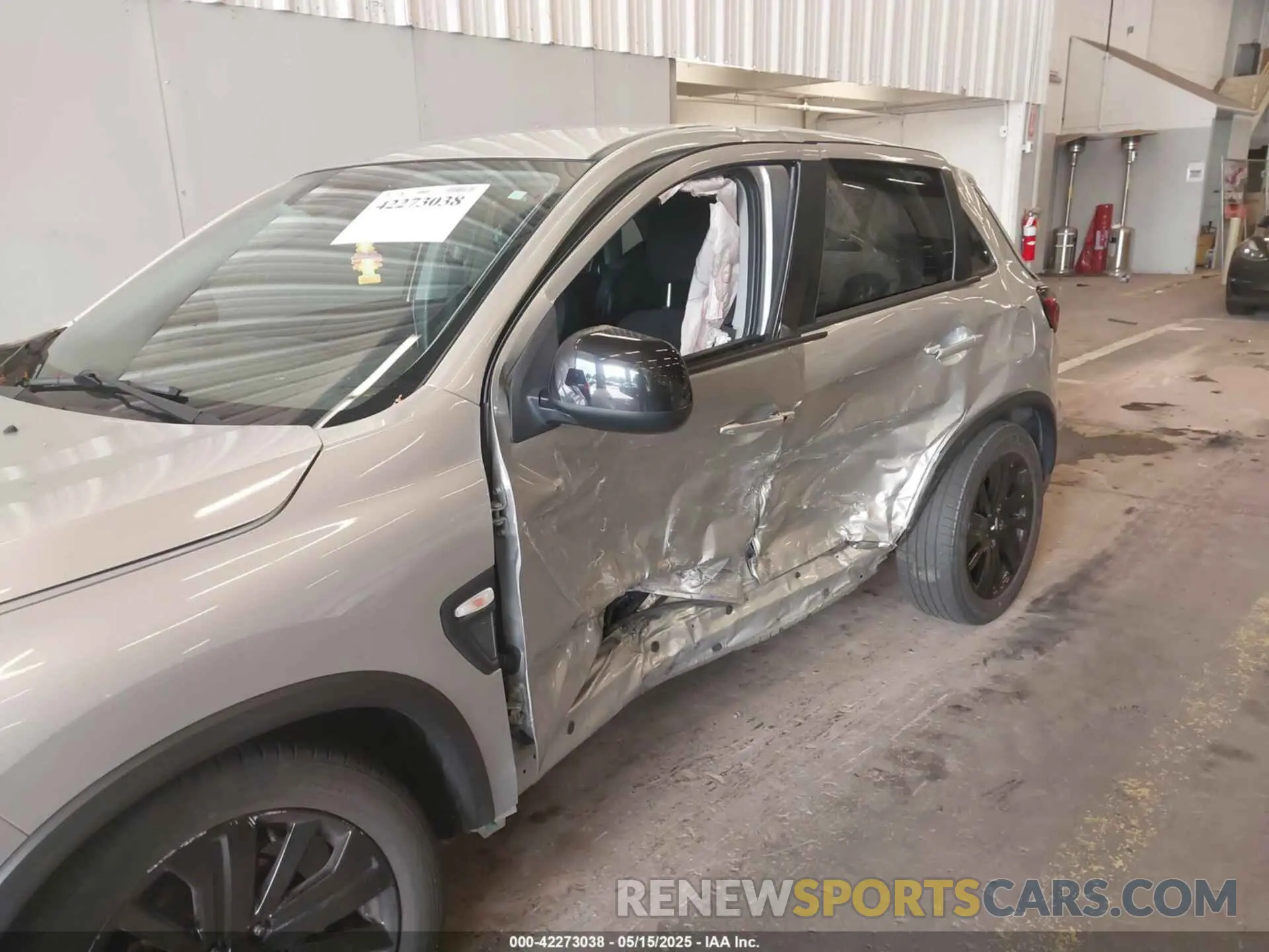 6 fotografías del automóvil dañado JA4ARUAU6MU027277 MITSUBISHI OUTLANDER SPORT 2021
