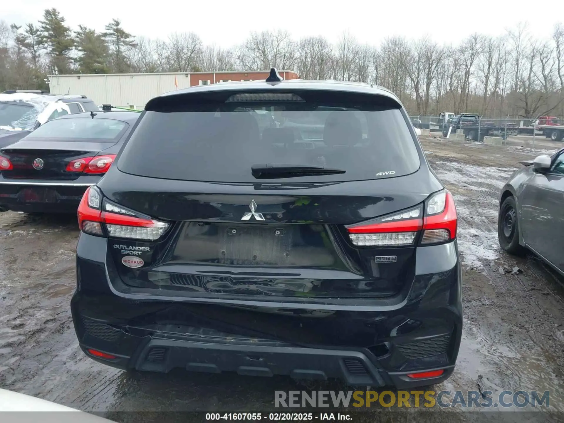 17 fotografías del automóvil dañado JA4ARUAU9MU003068 MITSUBISHI OUTLANDER SPORT 2021