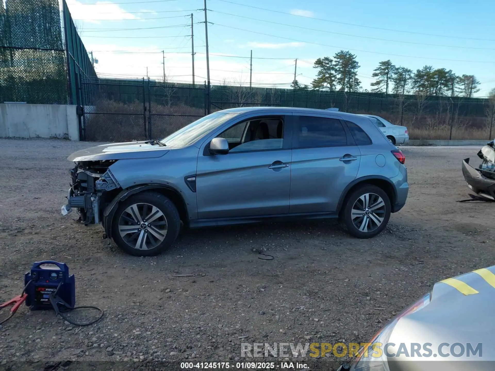 14 fotografías del automóvil dañado JA4ARUAU9MU004186 MITSUBISHI OUTLANDER SPORT 2021