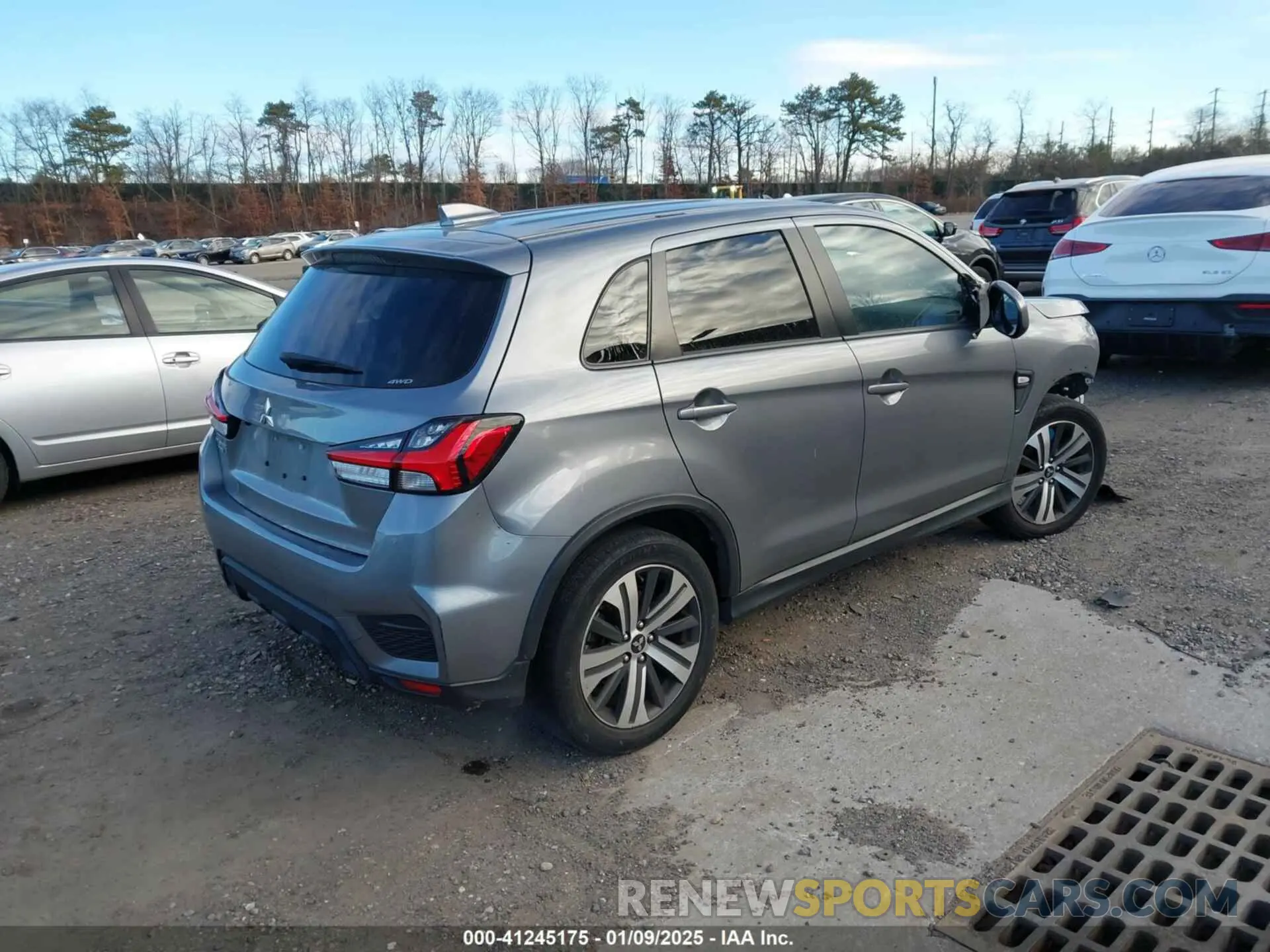 4 fotografías del automóvil dañado JA4ARUAU9MU004186 MITSUBISHI OUTLANDER SPORT 2021
