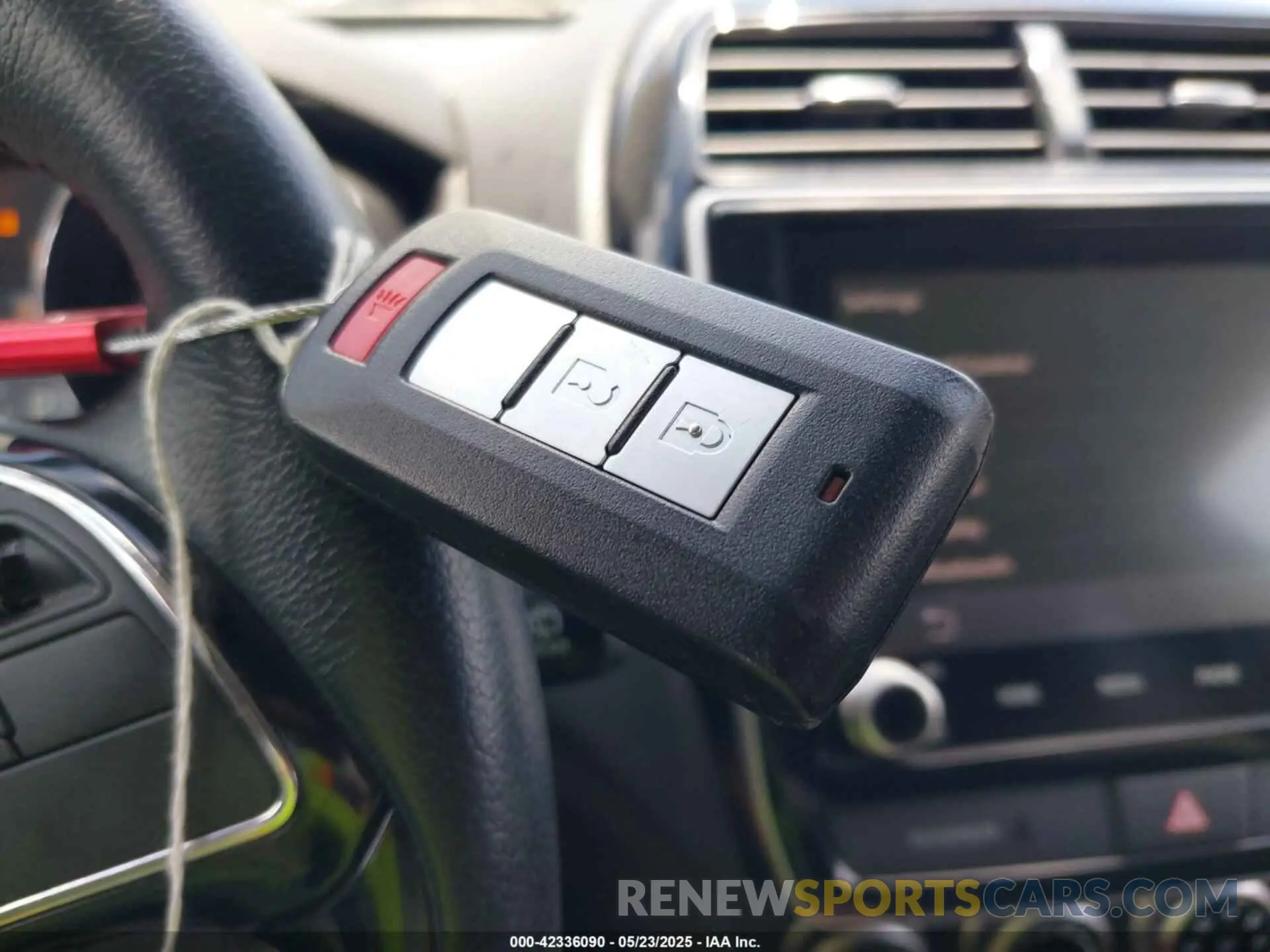 11 fotografías del automóvil dañado JA4ARUAUXMU019523 MITSUBISHI OUTLANDER SPORT 2021