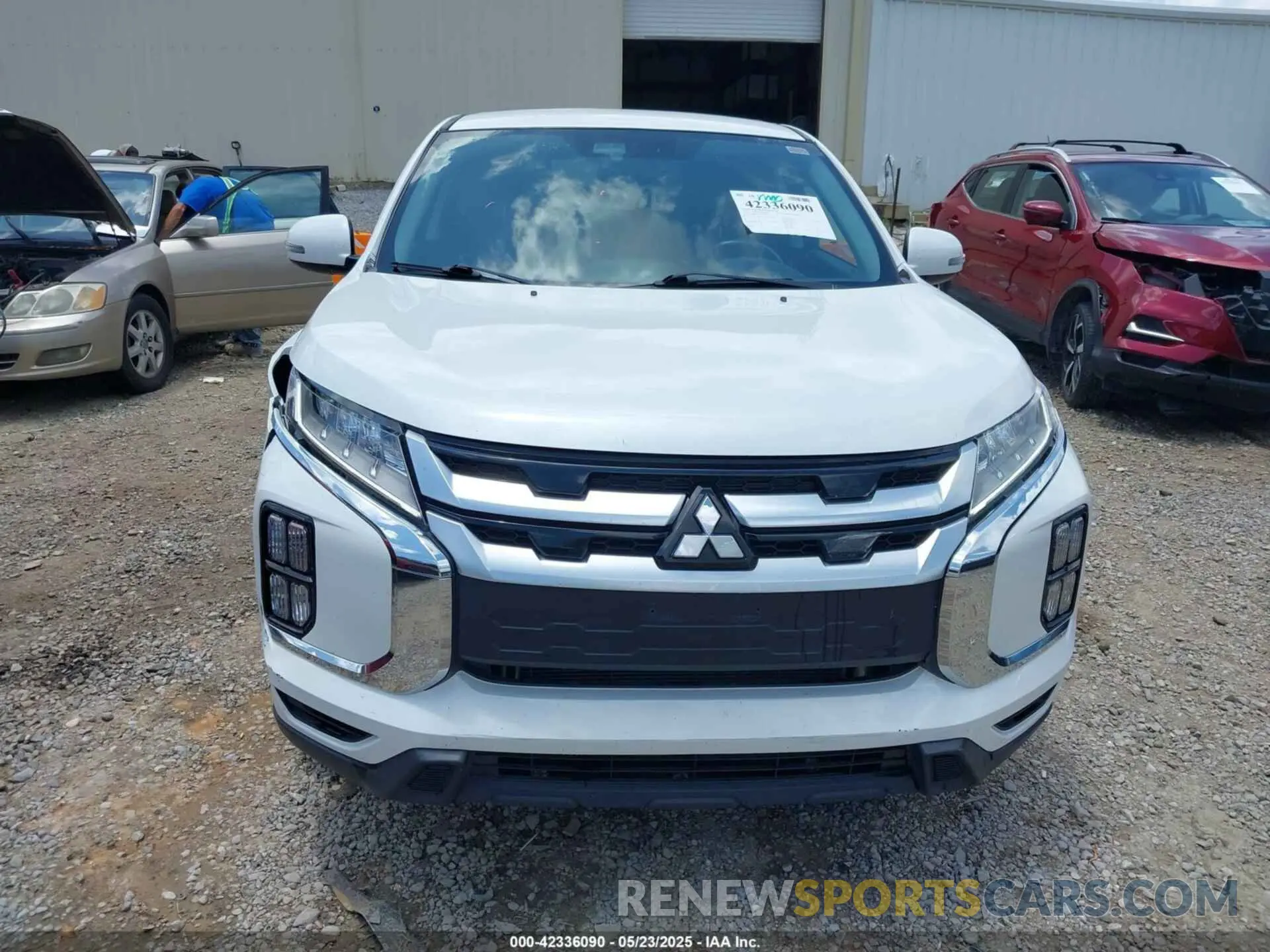 12 fotografías del automóvil dañado JA4ARUAUXMU019523 MITSUBISHI OUTLANDER SPORT 2021