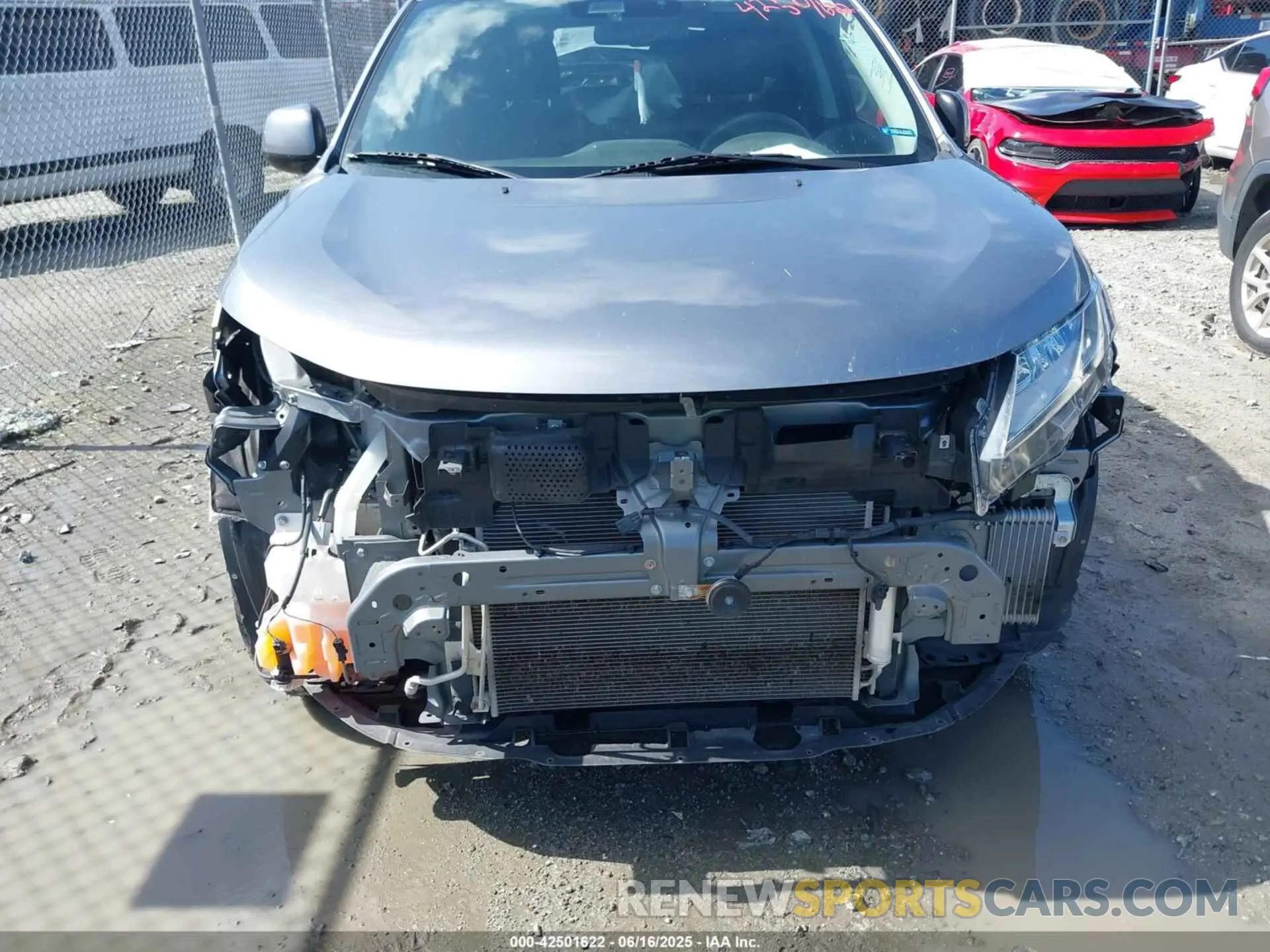 12 fotografías del automóvil dañado JA4APUAU4NU004393 MITSUBISHI OUTLANDER SPORT 2022