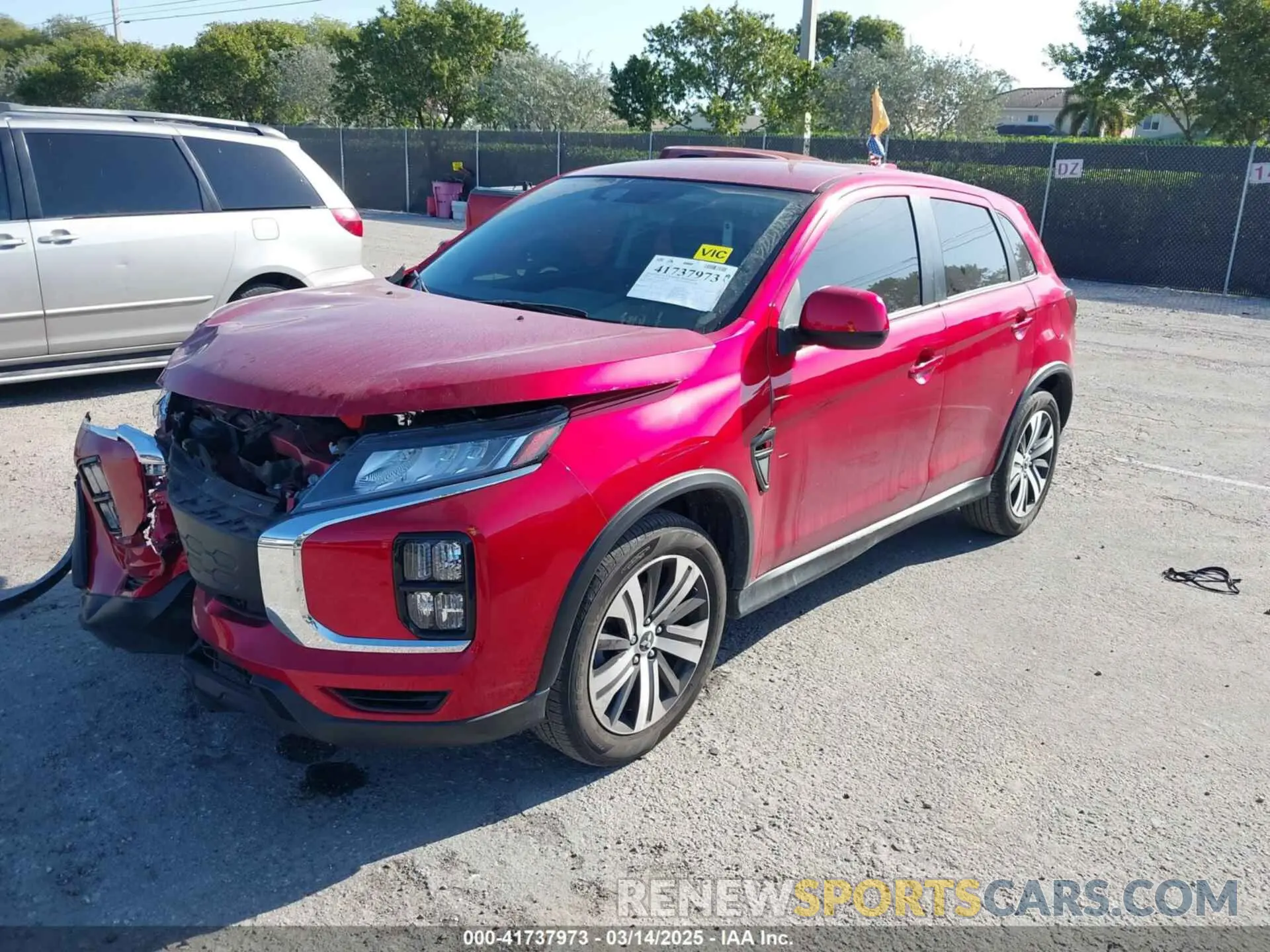 2 fotografías del automóvil dañado JA4APUAU5NU020294 MITSUBISHI OUTLANDER SPORT 2022