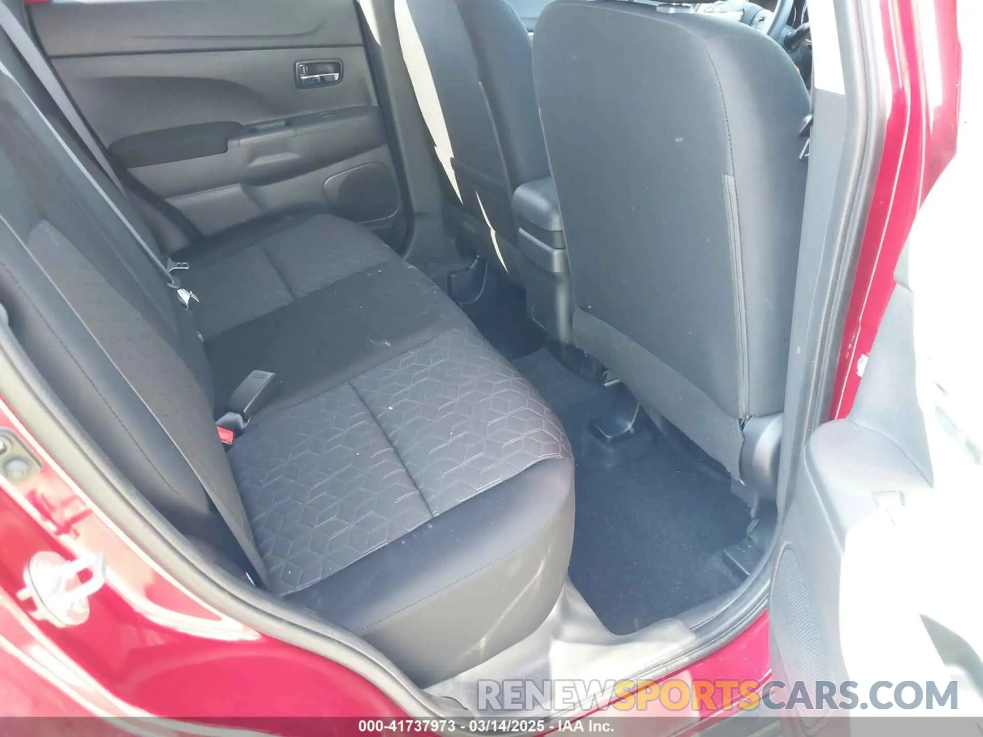 8 fotografías del automóvil dañado JA4APUAU5NU020294 MITSUBISHI OUTLANDER SPORT 2022
