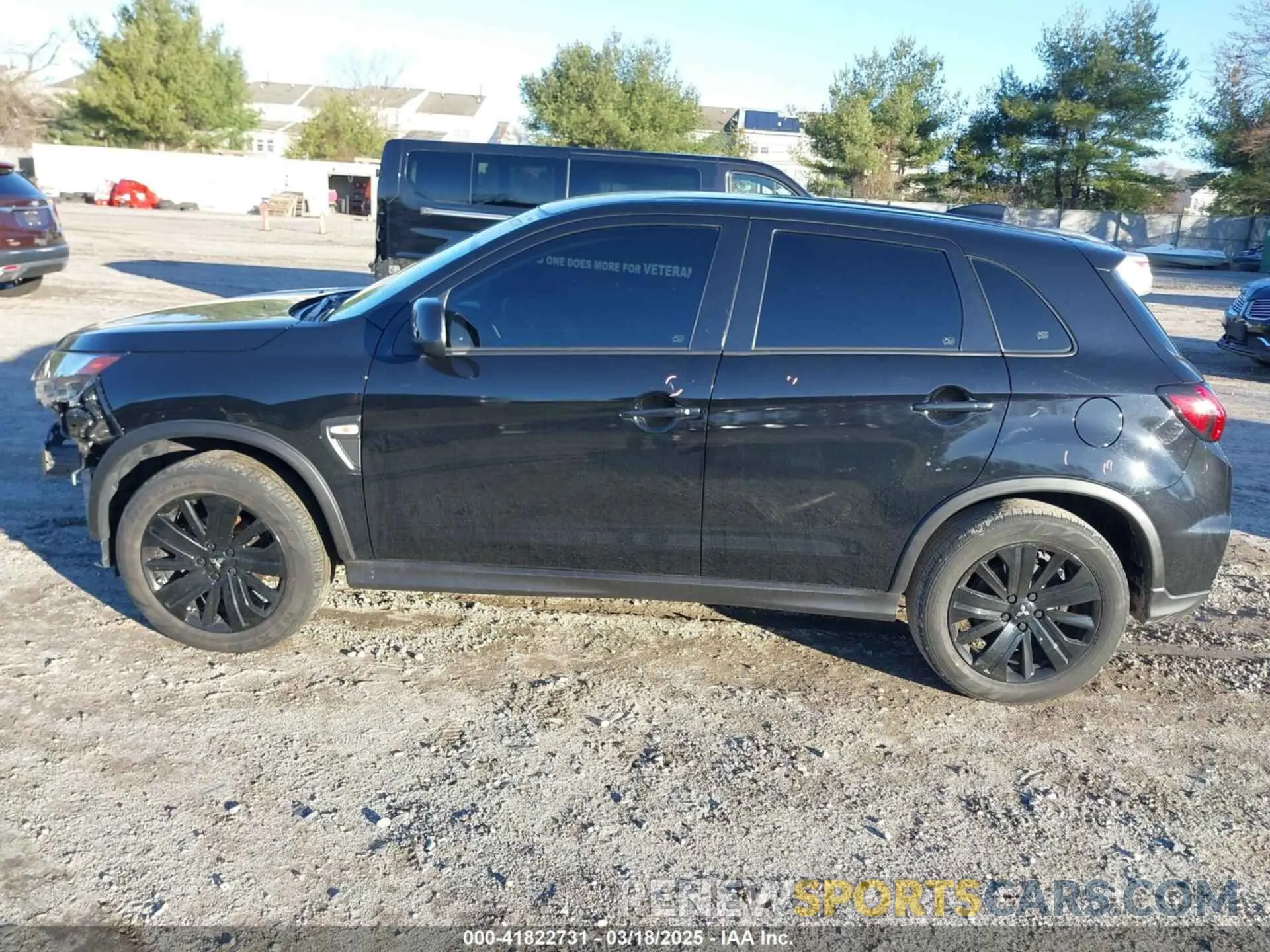 14 fotografías del automóvil dañado JA4APUAU6NU002211 MITSUBISHI OUTLANDER SPORT 2022