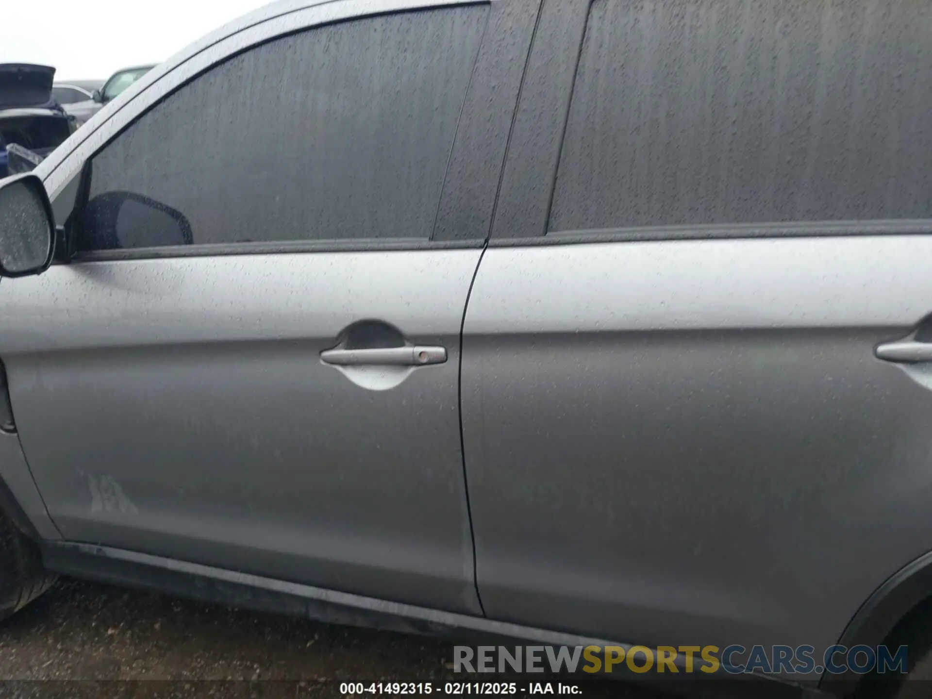 14 fotografías del automóvil dañado JA4APUAU6NU008946 MITSUBISHI OUTLANDER SPORT 2022