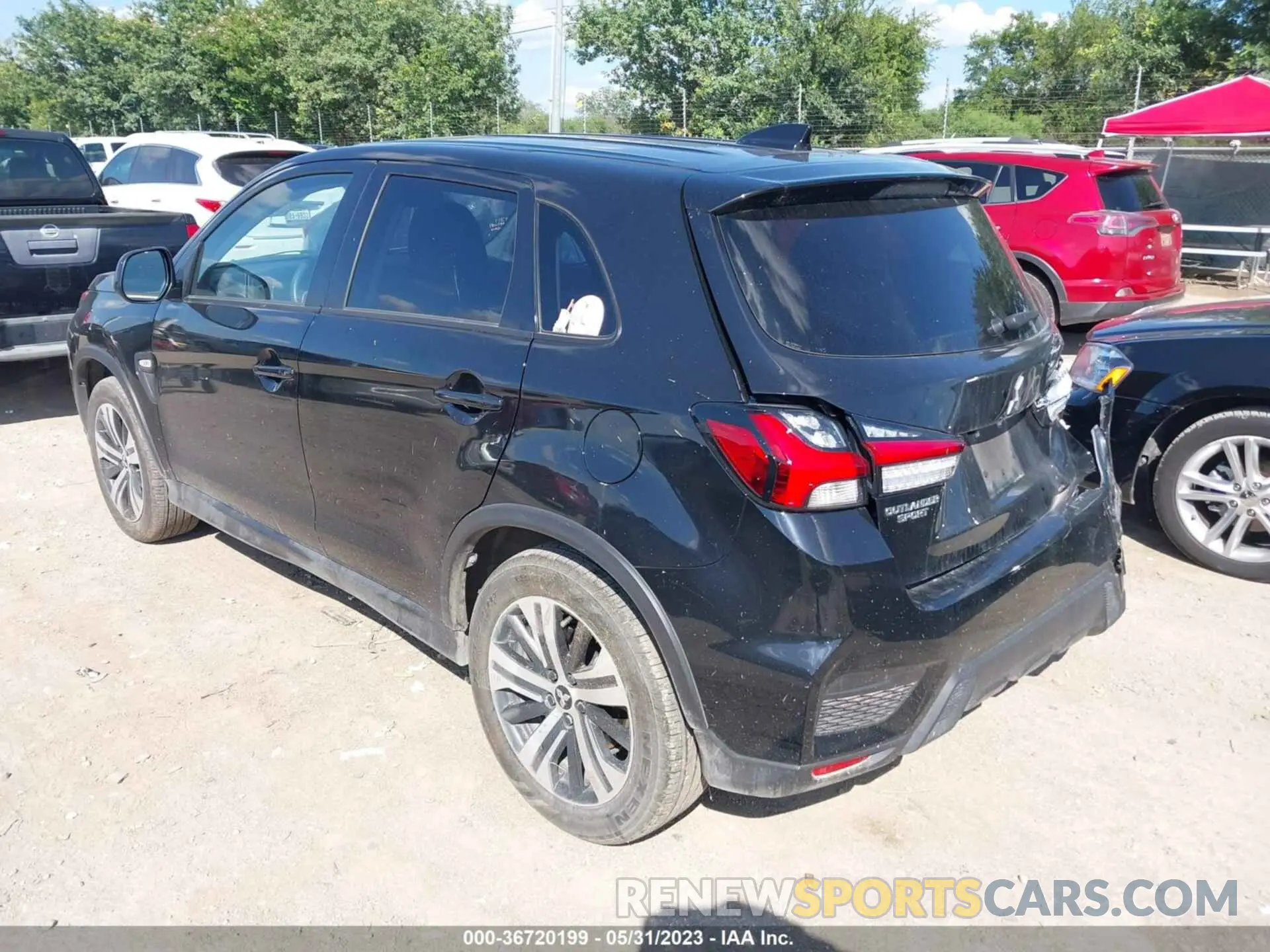 3 fotografías del automóvil dañado JA4APUAU8NU010195 MITSUBISHI OUTLANDER SPORT 2022
