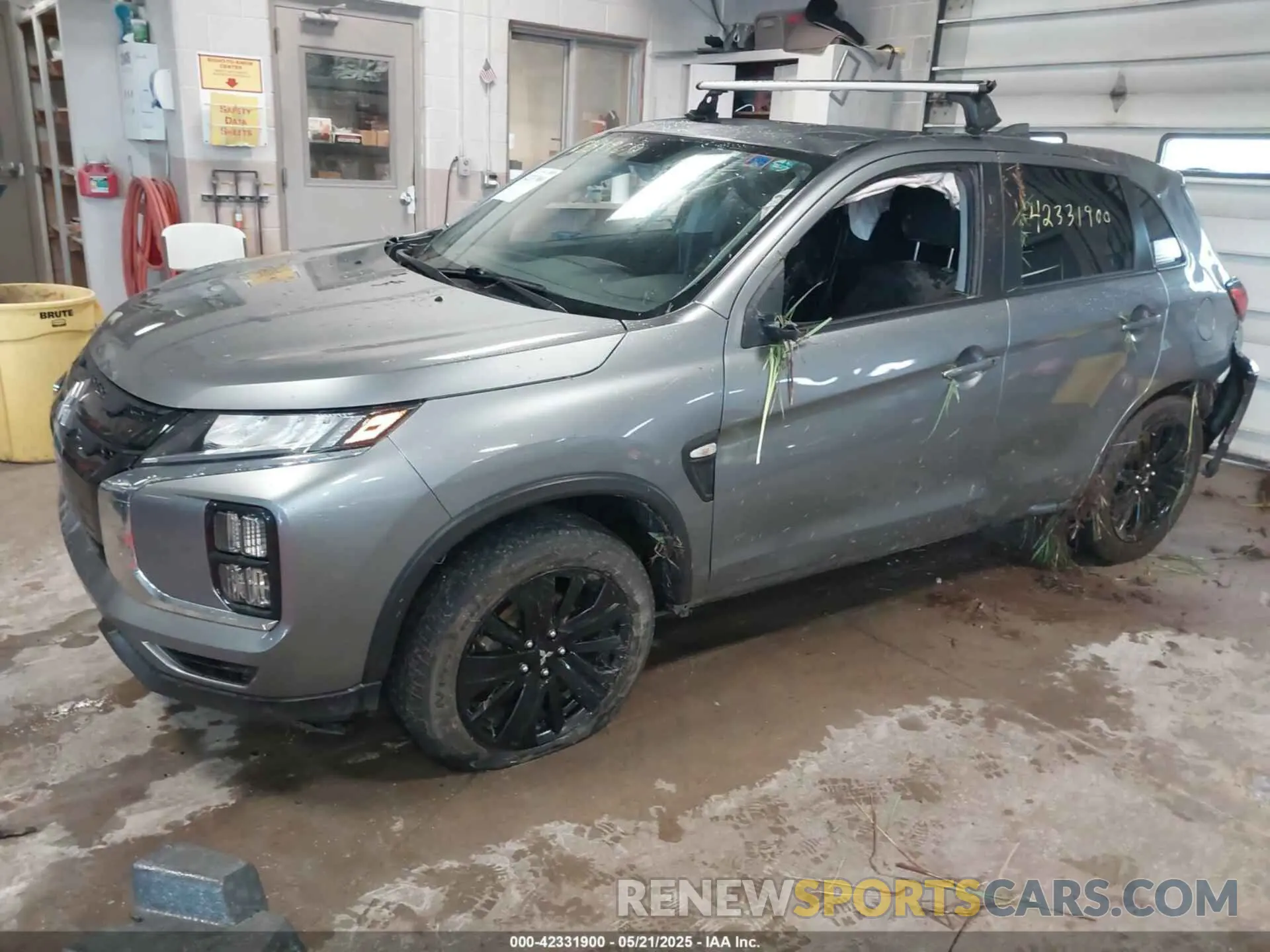 2 fotografías del automóvil dañado JA4ARUAU6NU017821 MITSUBISHI OUTLANDER SPORT 2022
