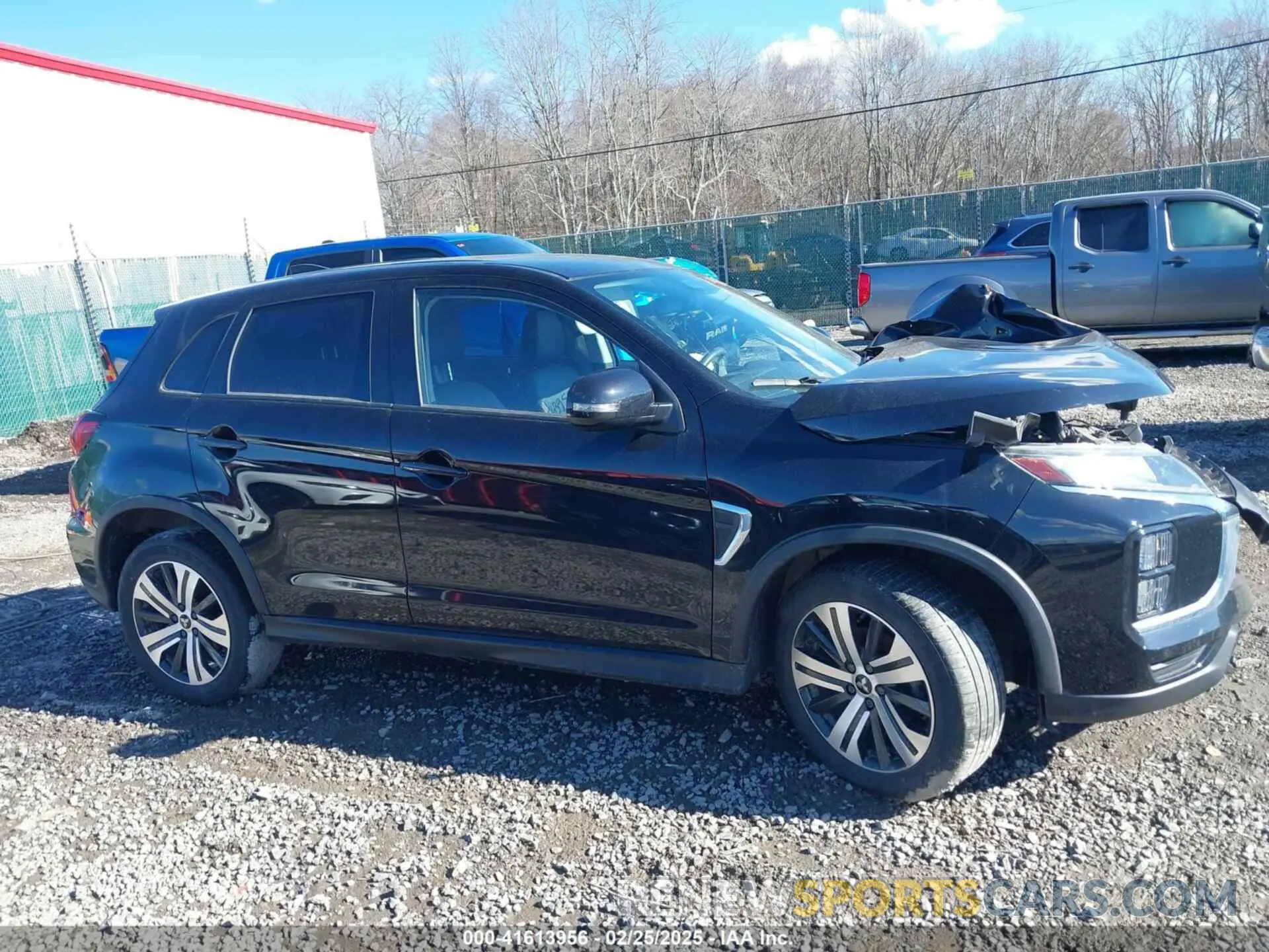 13 fotografías del automóvil dañado JA4ARUAU0PU007594 MITSUBISHI OUTLANDER SPORT 2023