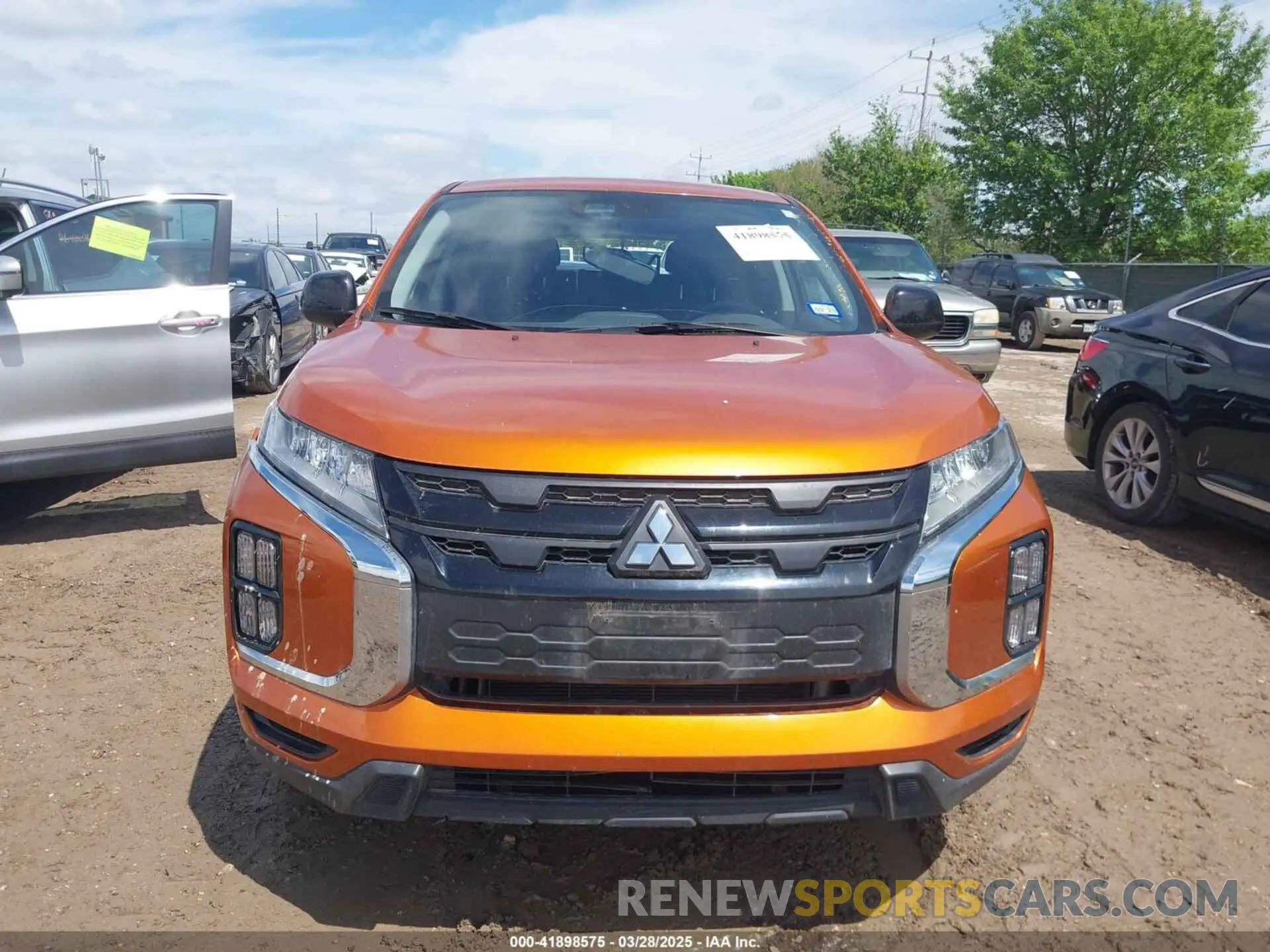 12 fotografías del automóvil dañado JA4ARUAU3PU005757 MITSUBISHI OUTLANDER SPORT 2023