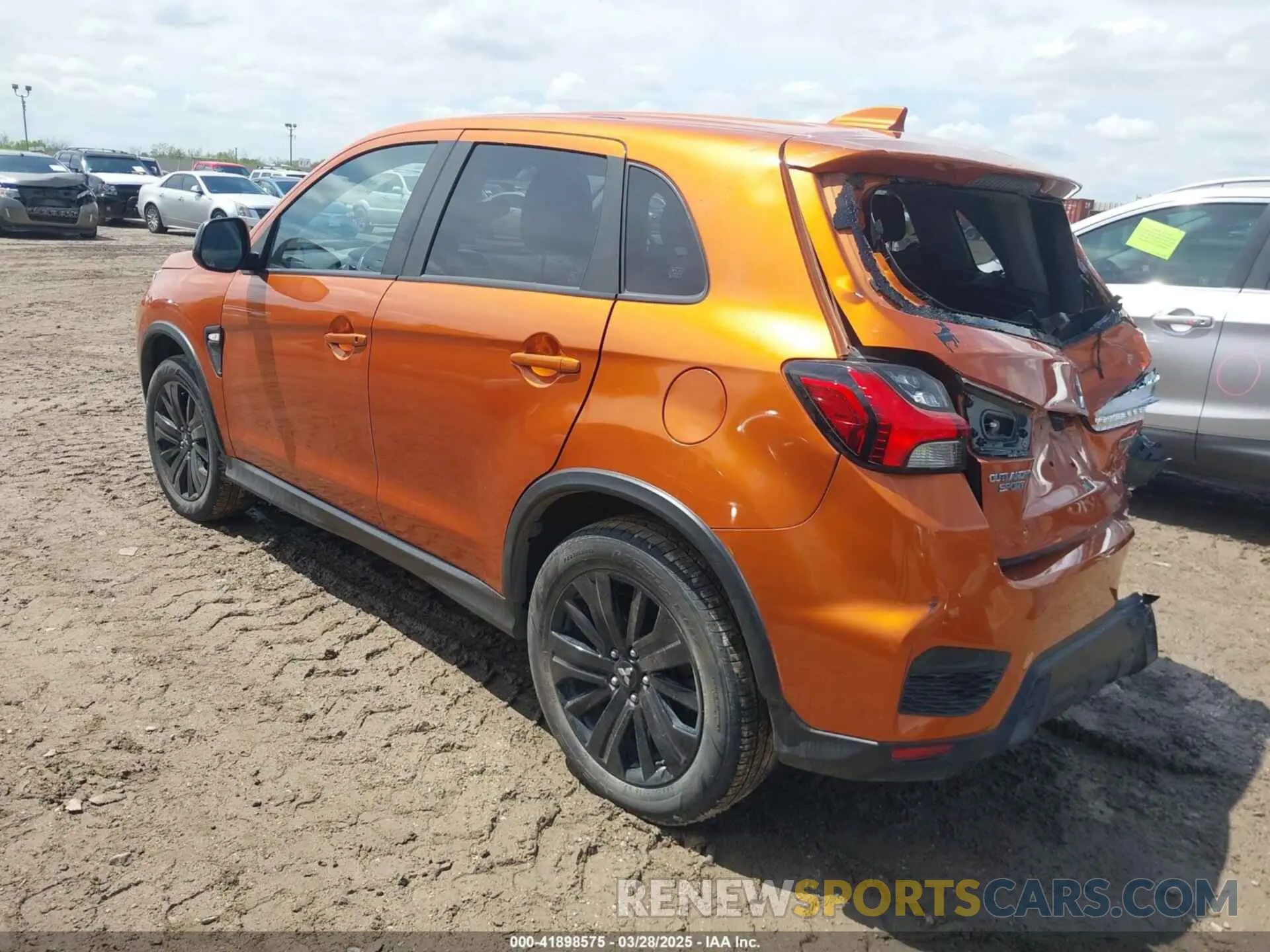 3 fotografías del automóvil dañado JA4ARUAU3PU005757 MITSUBISHI OUTLANDER SPORT 2023