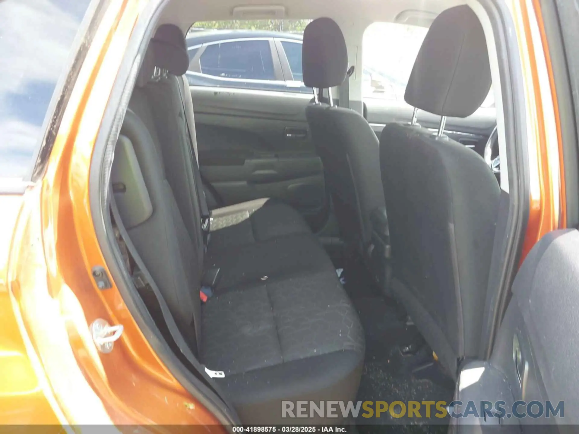 8 fotografías del automóvil dañado JA4ARUAU3PU005757 MITSUBISHI OUTLANDER SPORT 2023