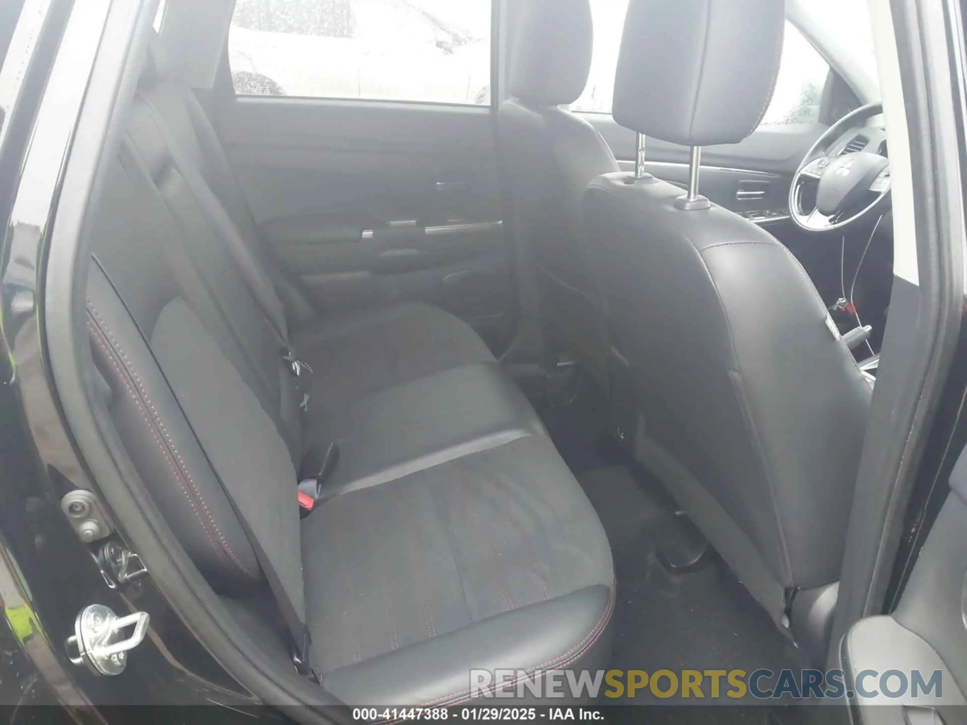 8 fotografías del automóvil dañado JA4ARUAU4PU013219 MITSUBISHI OUTLANDER SPORT 2023