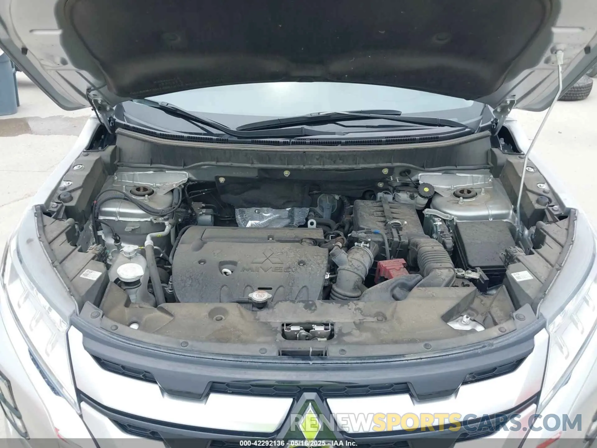 10 fotografías del automóvil dañado JA4ARUAU5PU008160 MITSUBISHI OUTLANDER SPORT 2023