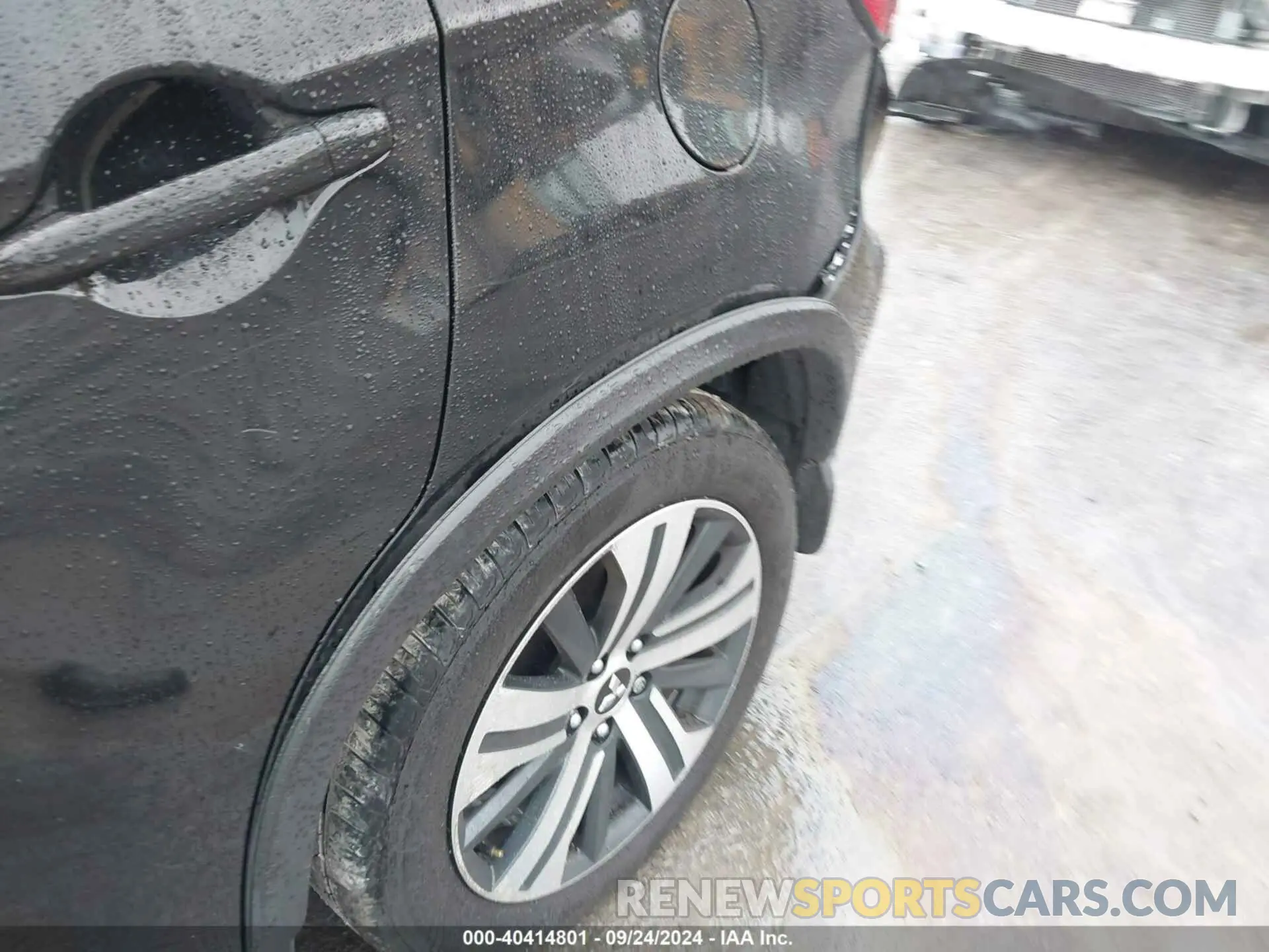 17 fotografías del automóvil dañado JA4ARUAU5PU014217 MITSUBISHI OUTLANDER SPORT 2023
