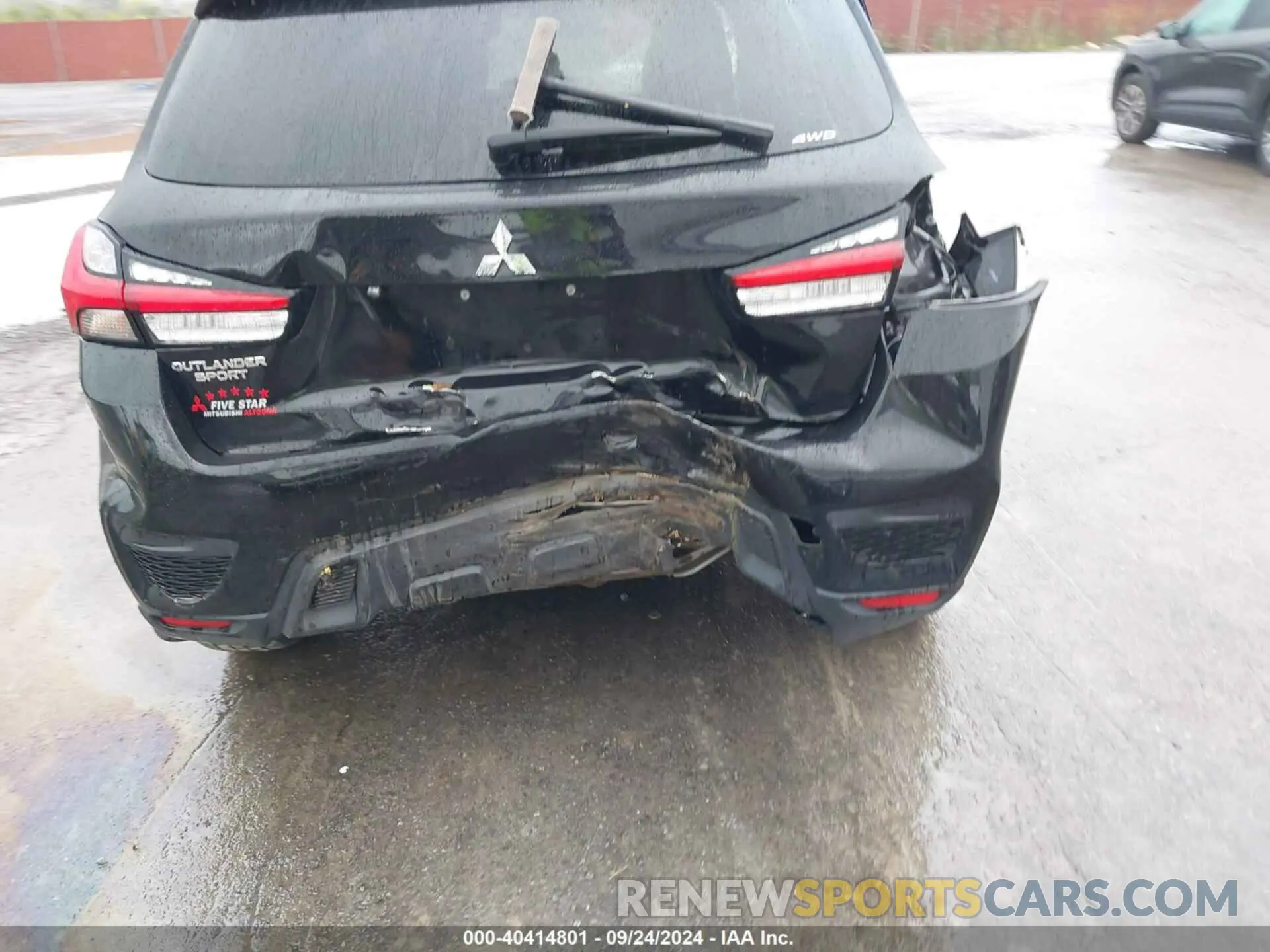 19 fotografías del automóvil dañado JA4ARUAU5PU014217 MITSUBISHI OUTLANDER SPORT 2023