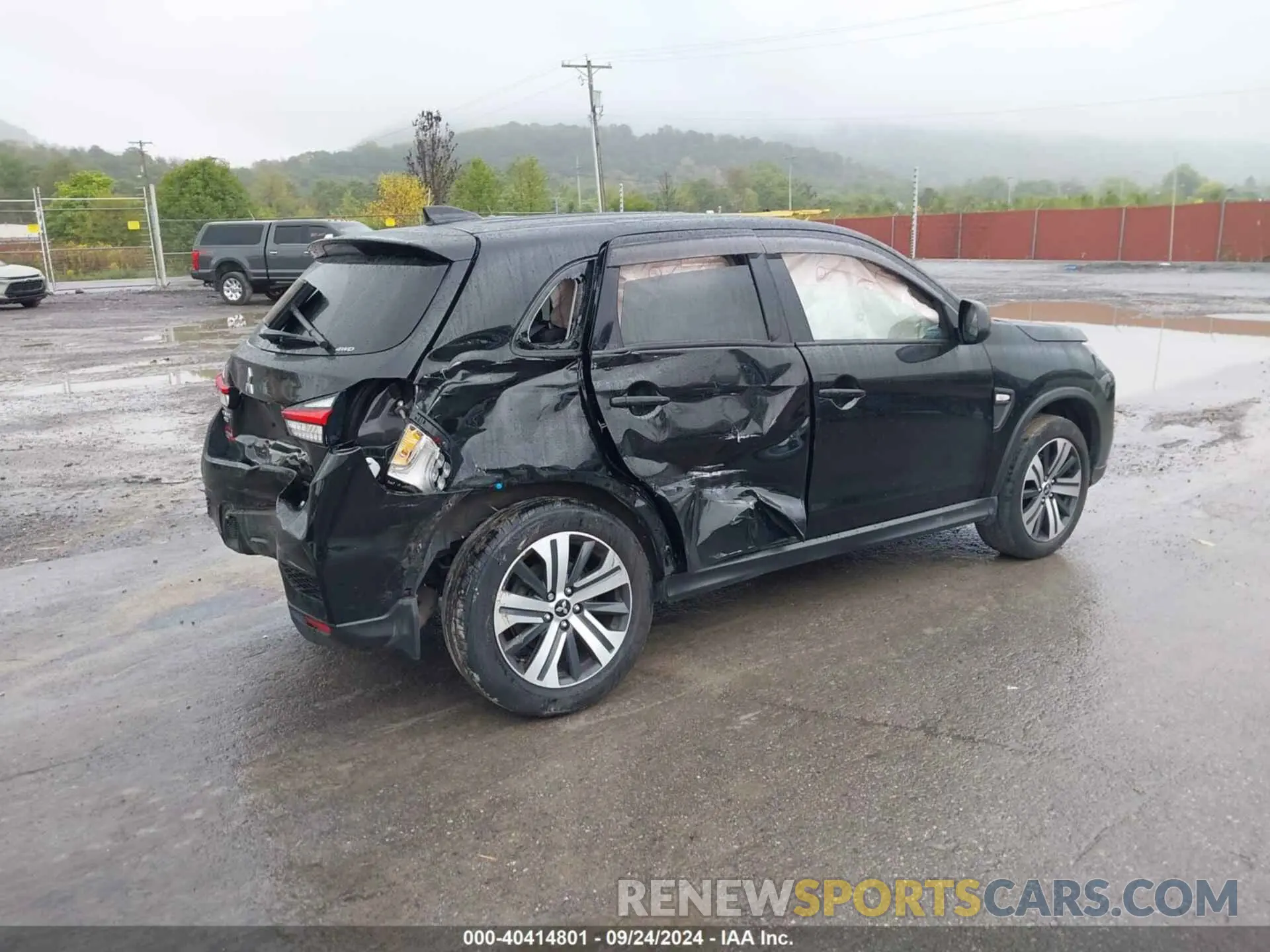 4 fotografías del automóvil dañado JA4ARUAU5PU014217 MITSUBISHI OUTLANDER SPORT 2023