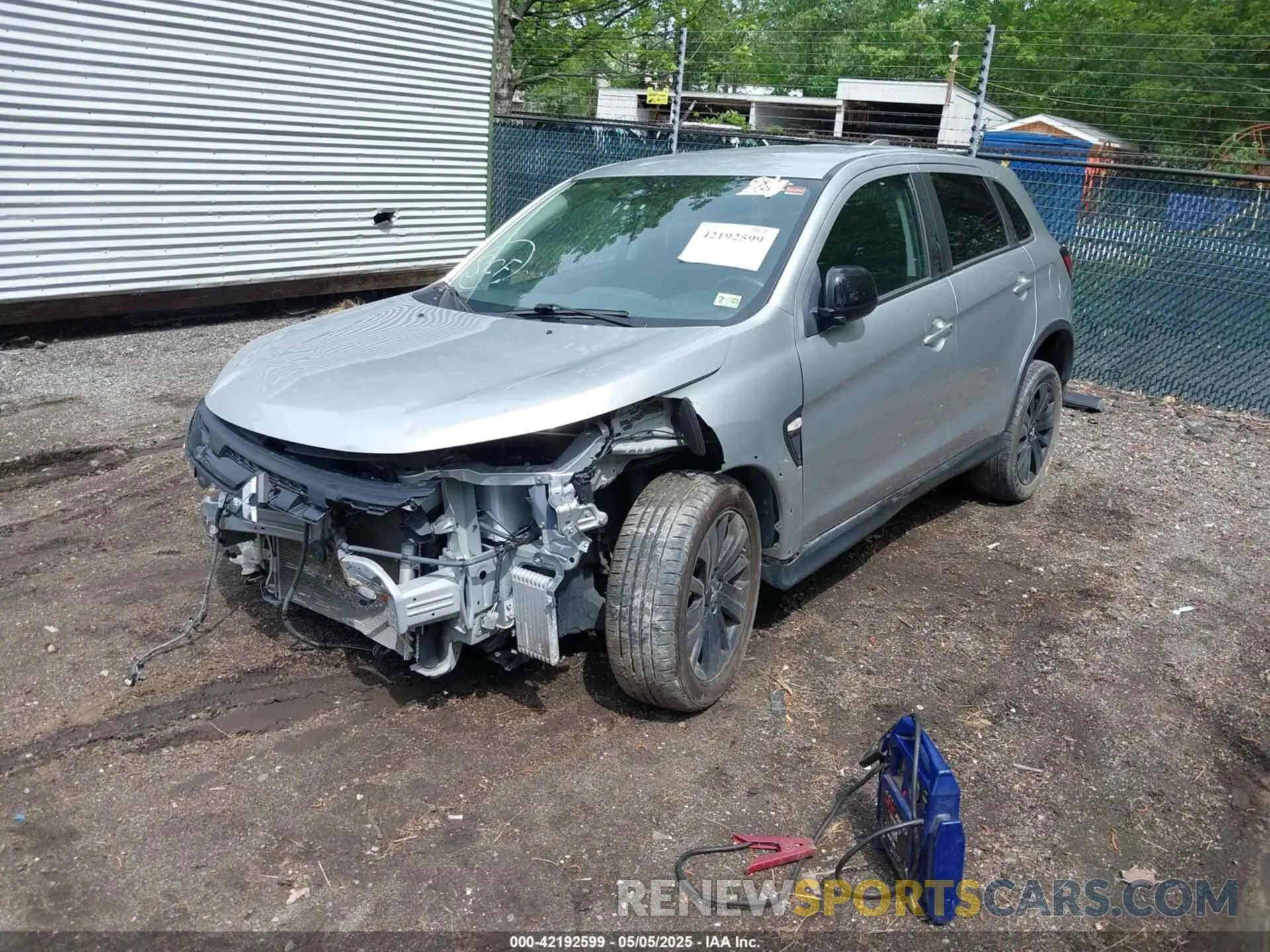 2 fotografías del automóvil dañado JA4ARUAU8PU002854 MITSUBISHI OUTLANDER SPORT 2023