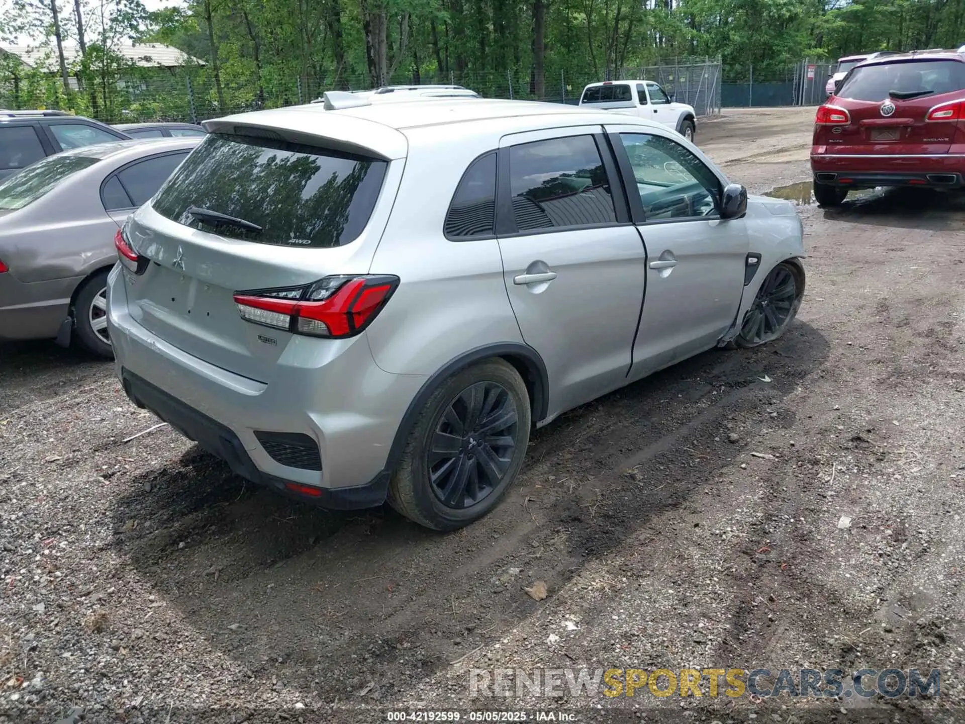 4 fotografías del automóvil dañado JA4ARUAU8PU002854 MITSUBISHI OUTLANDER SPORT 2023