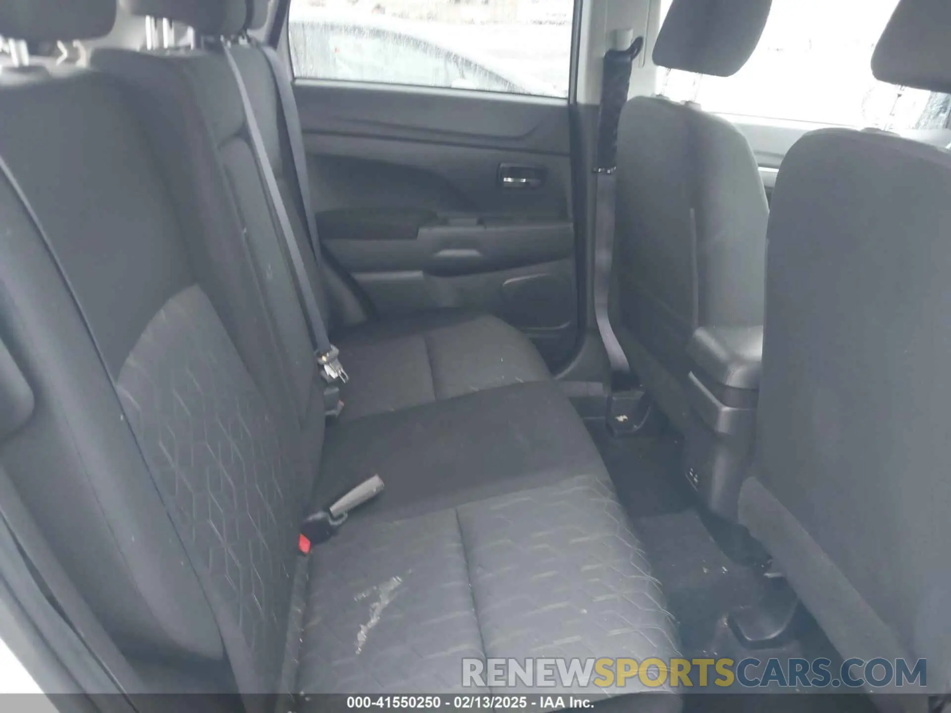8 fotografías del automóvil dañado JA4ARUAU9PU014995 MITSUBISHI OUTLANDER SPORT 2023