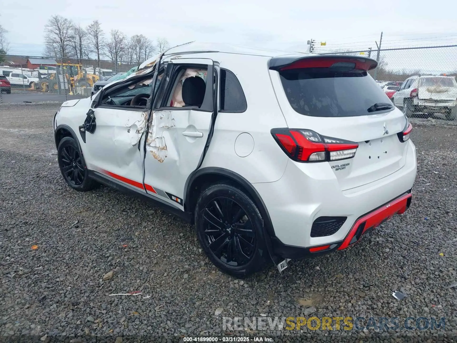 3 fotografías del automóvil dañado JA4ARUAUXPU007733 MITSUBISHI OUTLANDER SPORT 2023