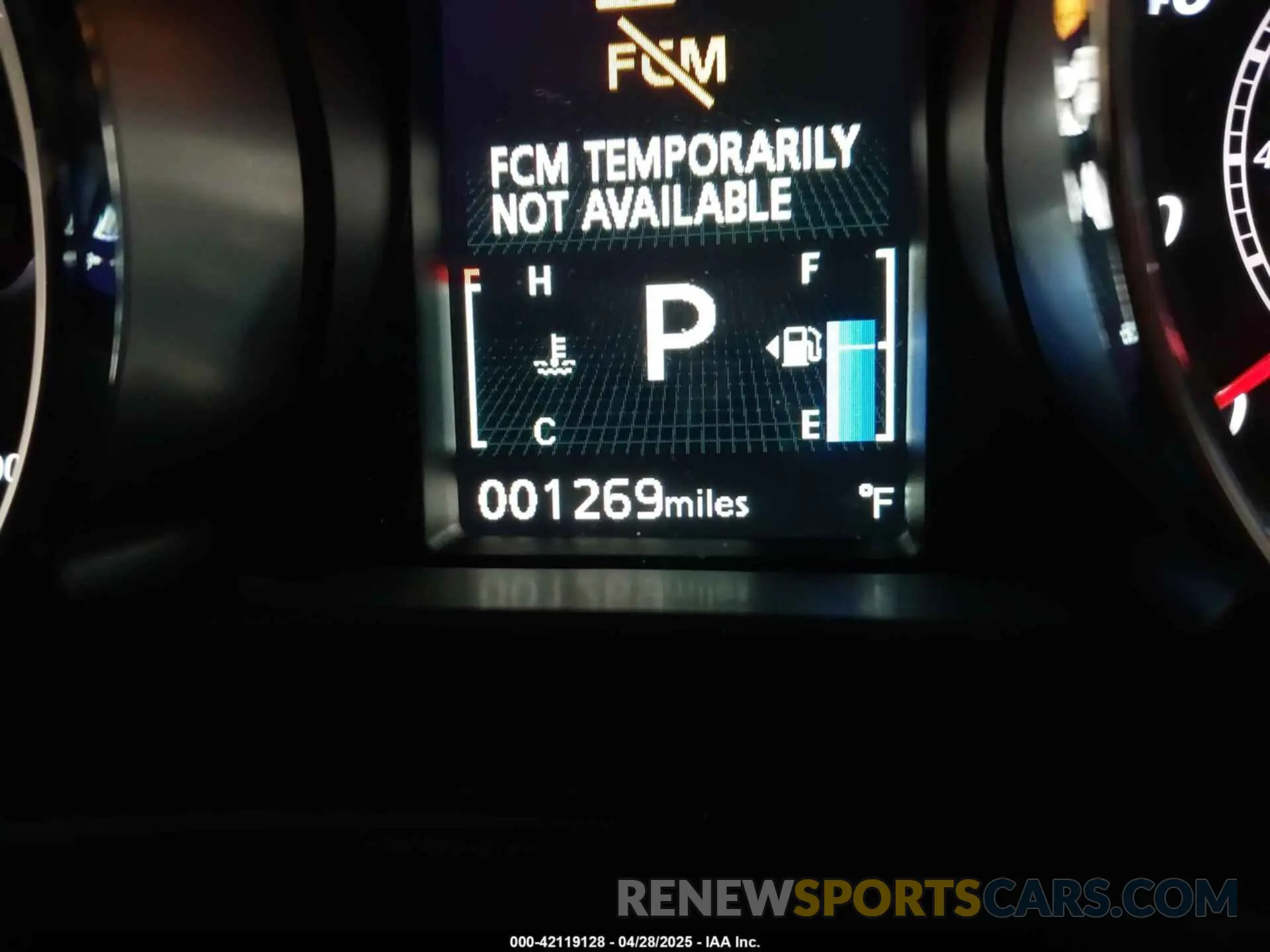 15 fotografías del automóvil dañado JA4ARUAU0RU018078 MITSUBISHI OUTLANDER SPORT 2024