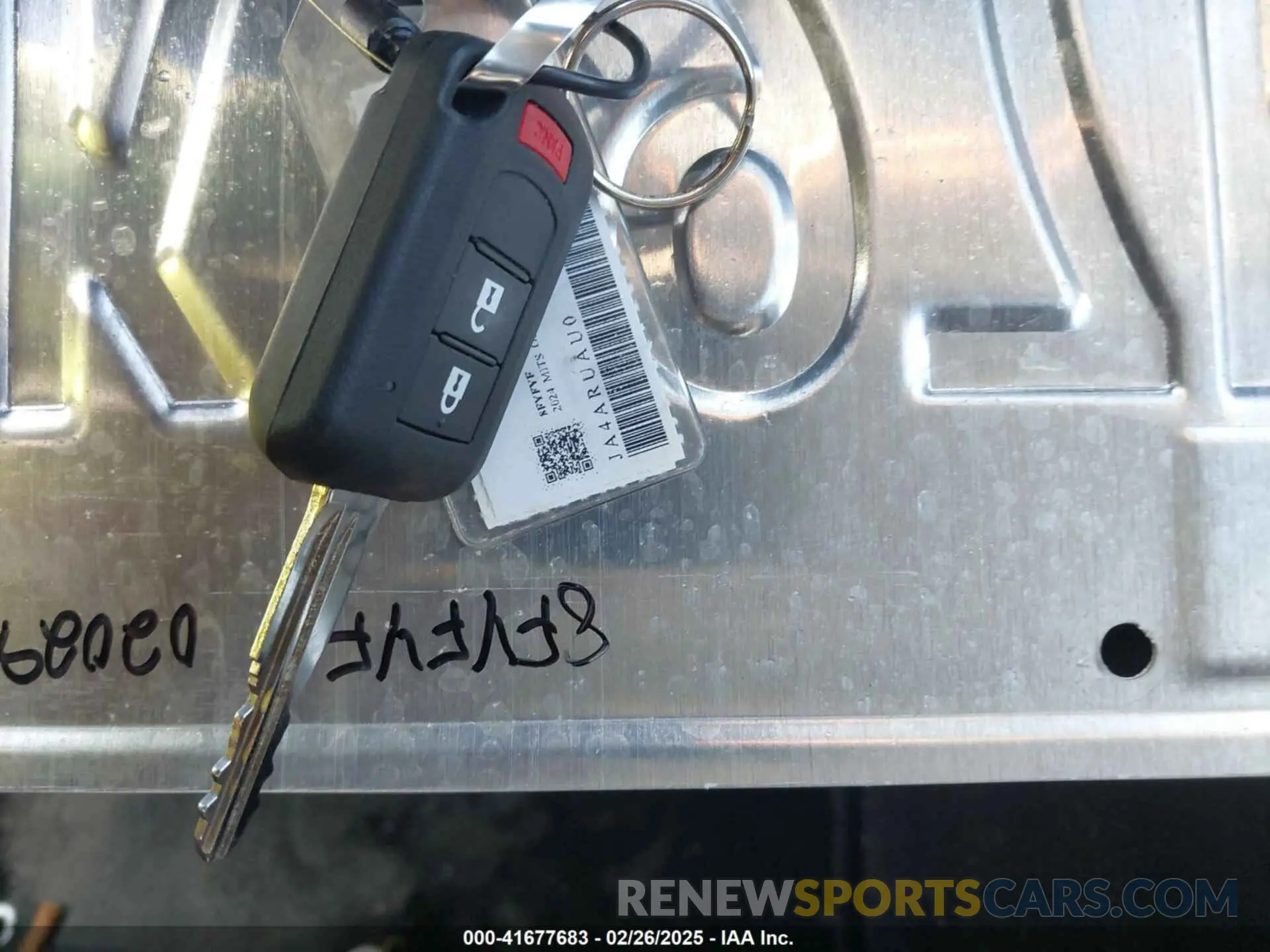 11 fotografías del automóvil dañado JA4ARUAU0RU020297 MITSUBISHI OUTLANDER SPORT 2024