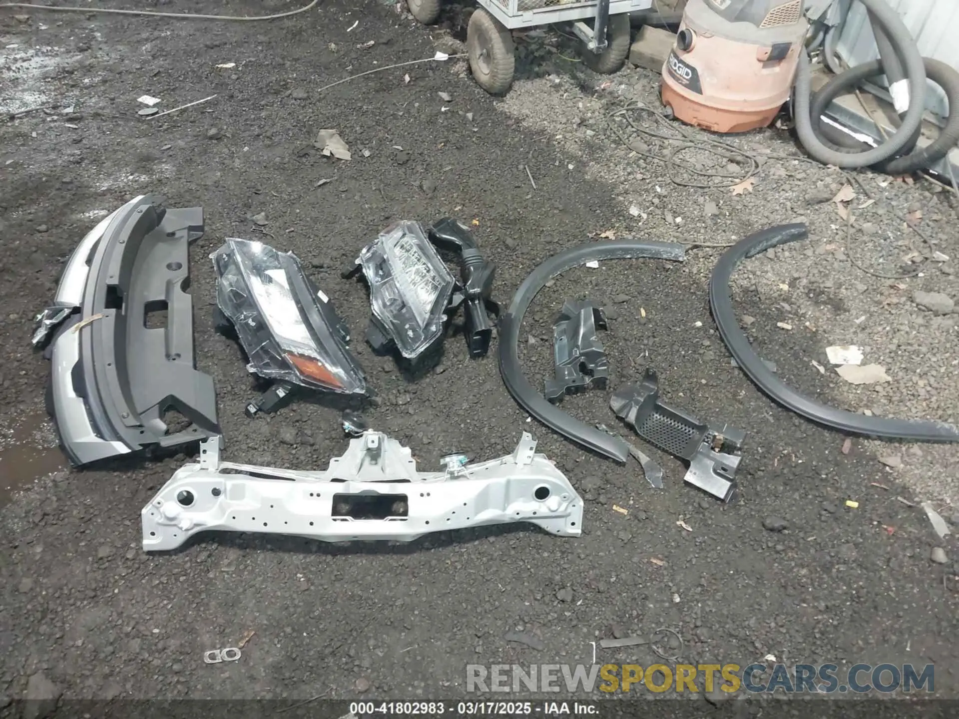 12 fotografías del automóvil dañado JA4ARUAU2RU013738 MITSUBISHI OUTLANDER SPORT 2024