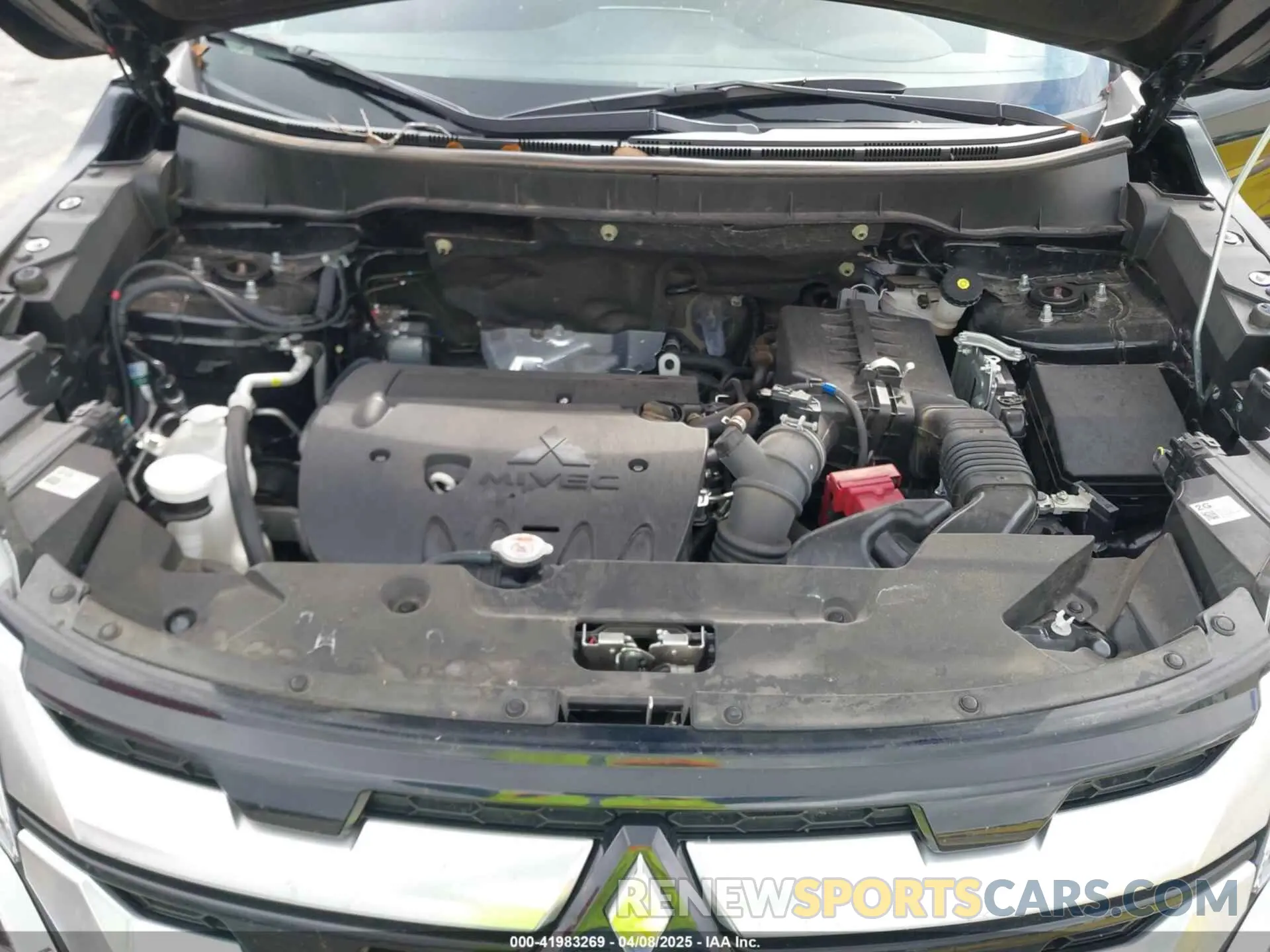 10 fotografías del automóvil dañado JA4ARUAU3RU014400 MITSUBISHI OUTLANDER SPORT 2024