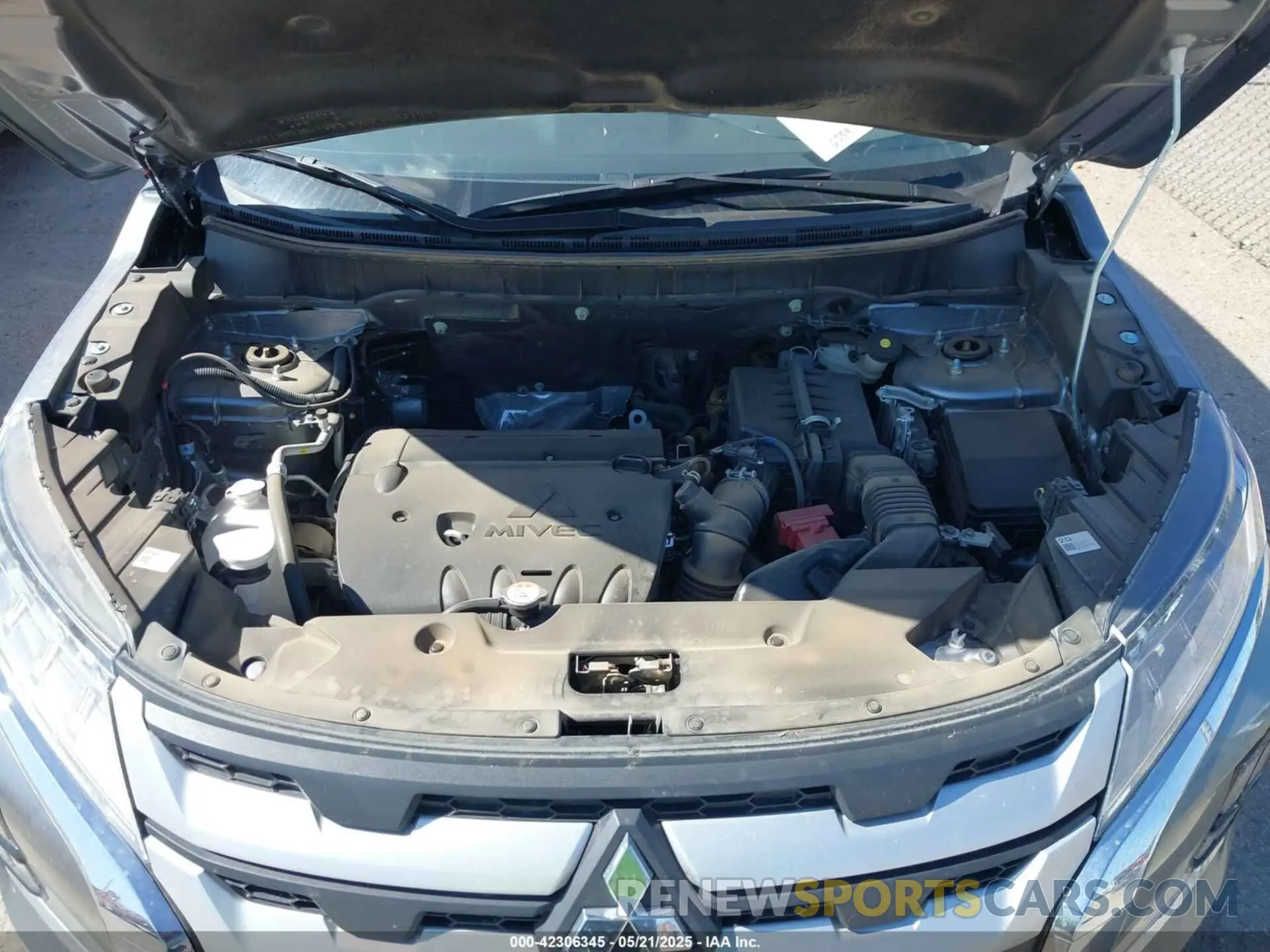10 fotografías del automóvil dañado JA4ARUAU3RU025509 MITSUBISHI OUTLANDER SPORT 2024