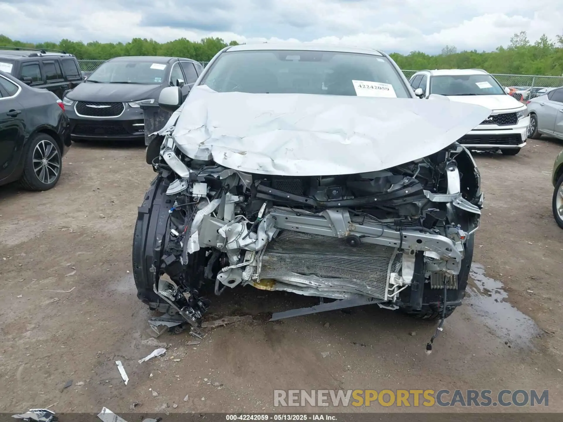 5 fotografías del automóvil dañado JA4ARUAU5RU005939 MITSUBISHI OUTLANDER SPORT 2024