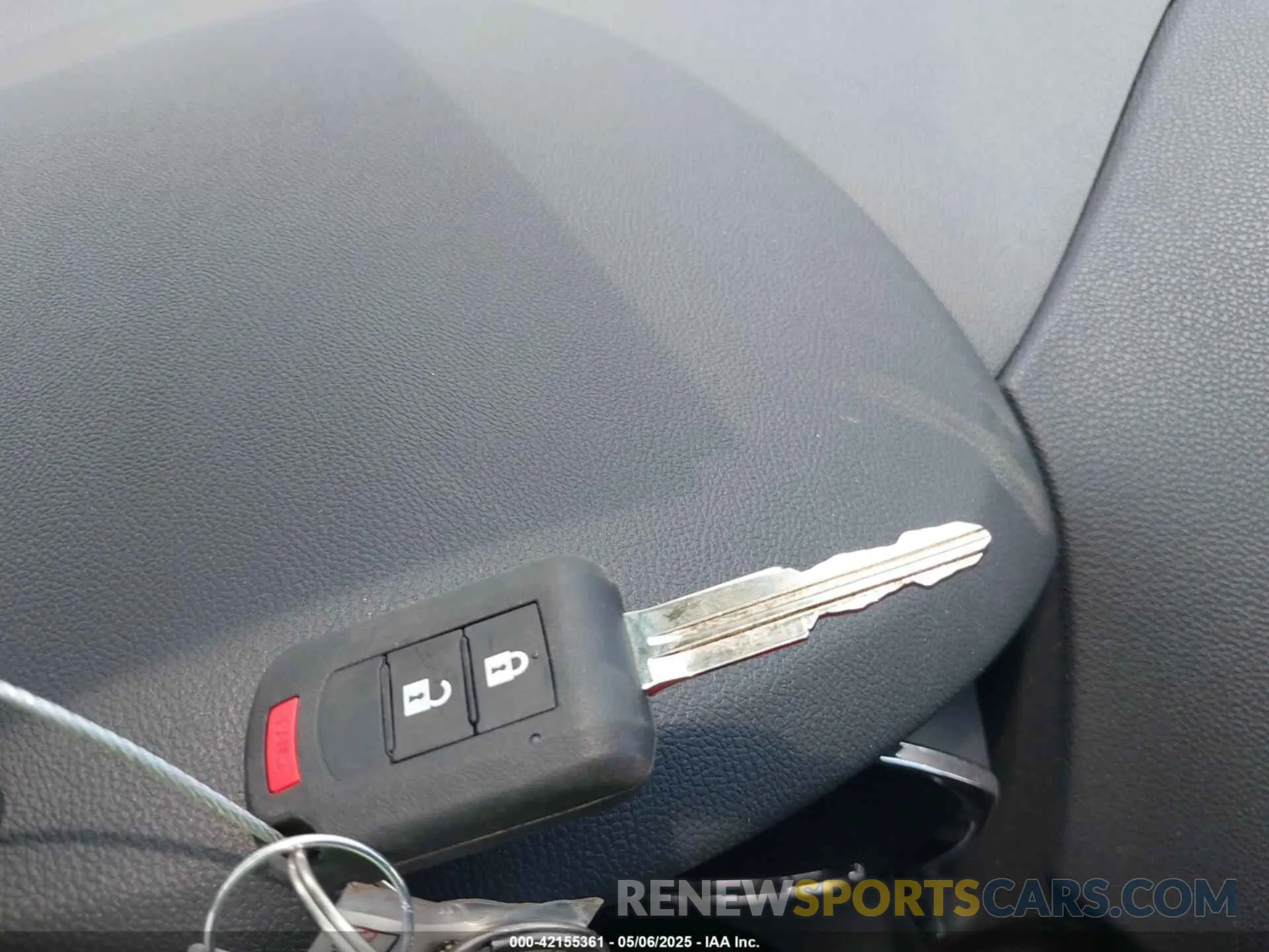 11 fotografías del automóvil dañado JA4ARUAU6RU017646 MITSUBISHI OUTLANDER SPORT 2024
