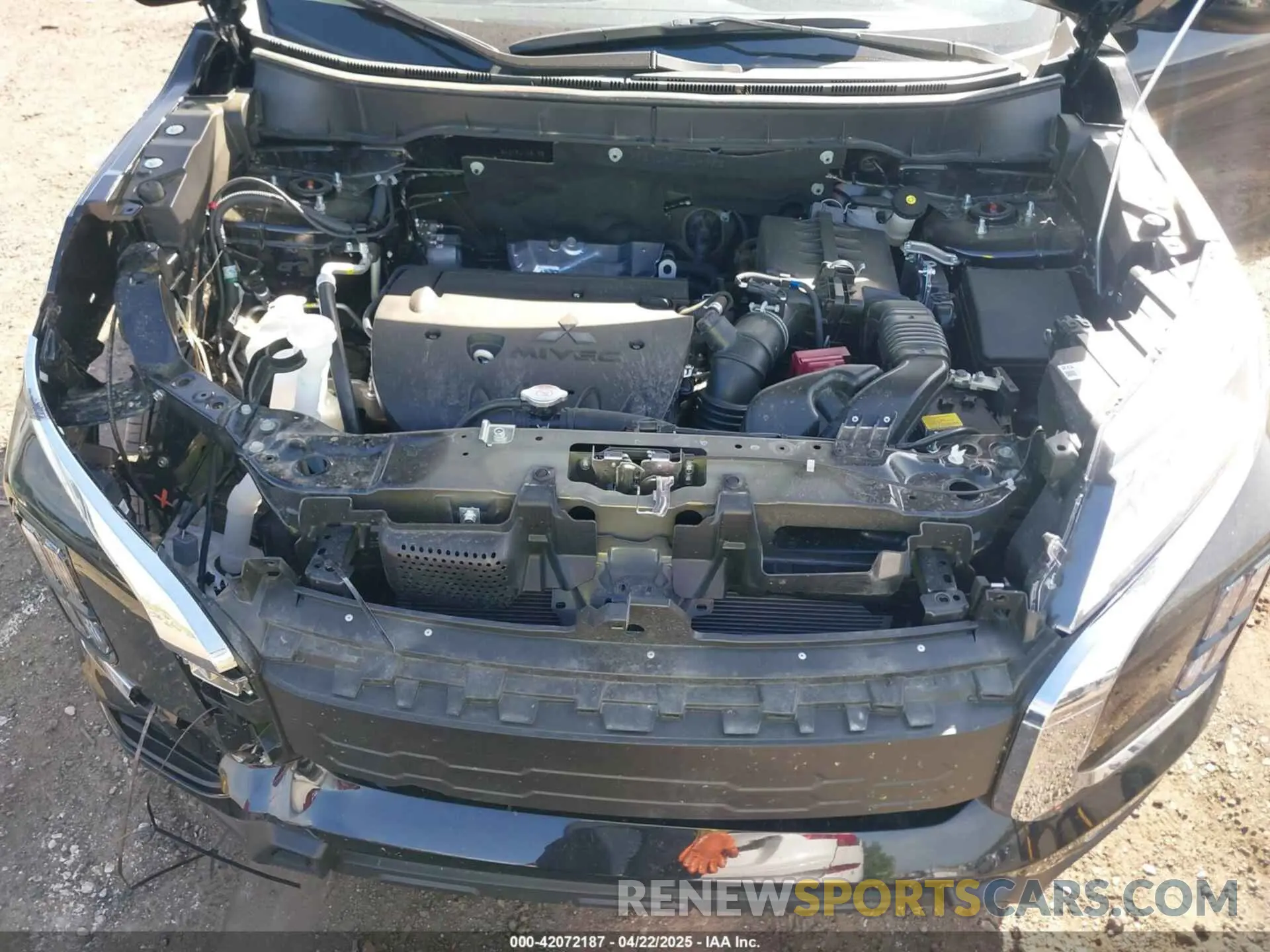 10 fotografías del automóvil dañado JA4ARUAU6RU025195 MITSUBISHI OUTLANDER SPORT 2024