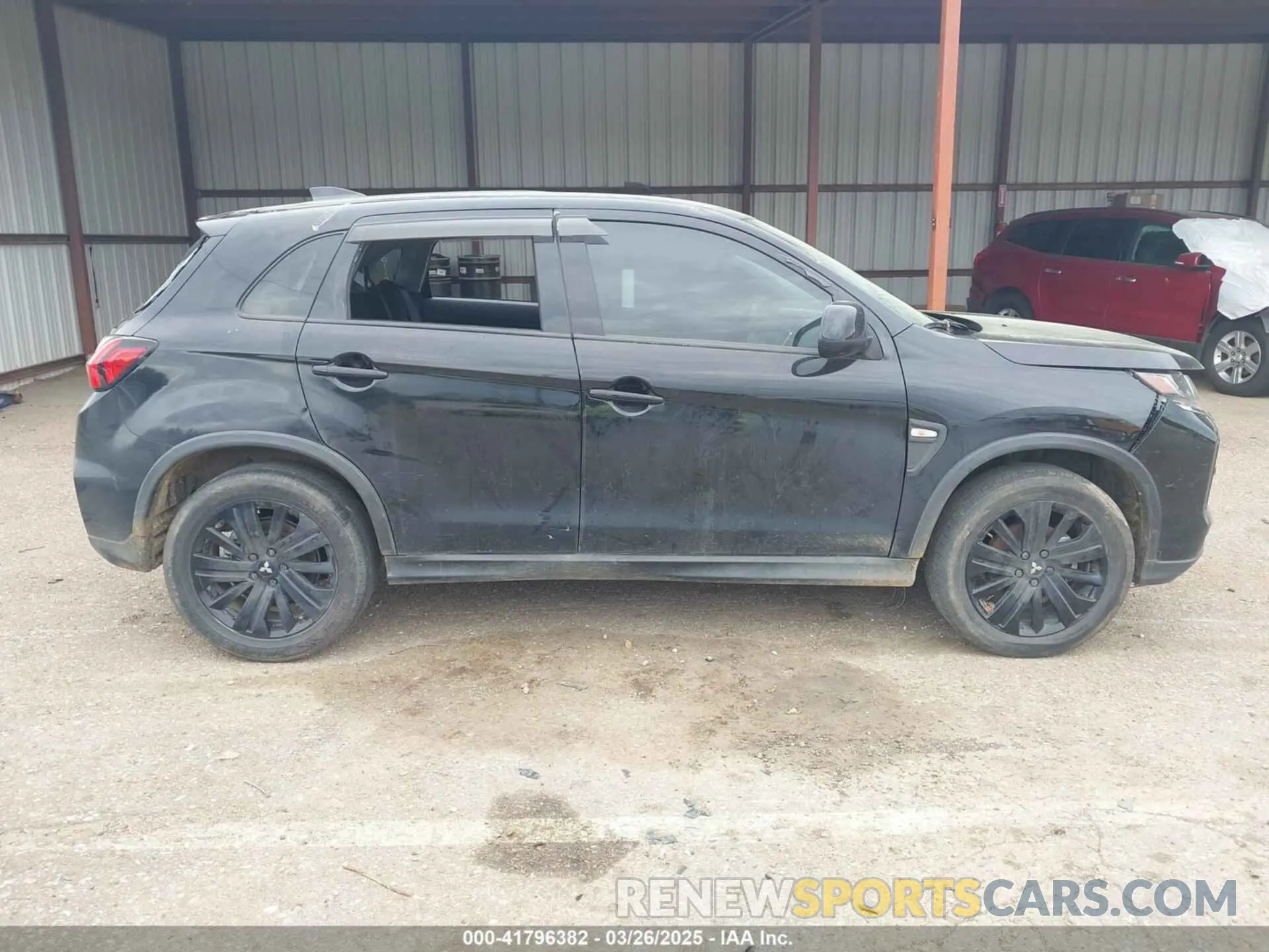 12 fotografías del automóvil dañado JA4ARUAU7RU011953 MITSUBISHI OUTLANDER SPORT 2024