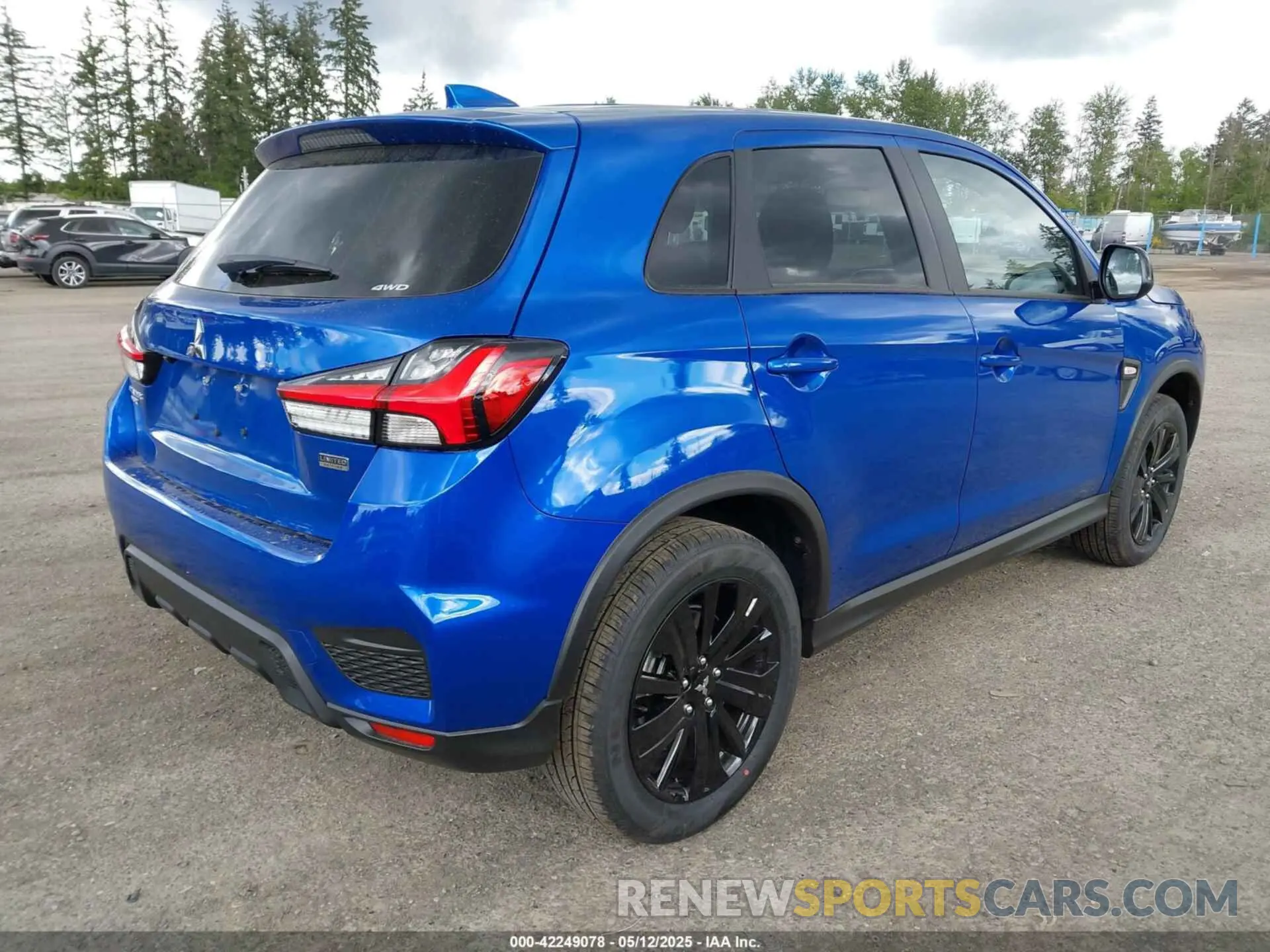 4 fotografías del automóvil dañado JA4ARUAU9SU005299 MITSUBISHI OUTLANDER SPORT 2025