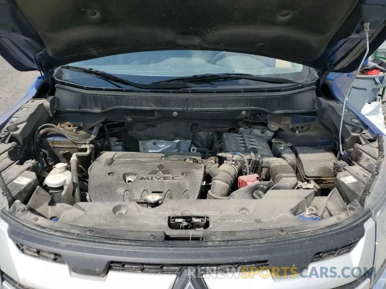 12 fotografías del automóvil dañado JA4AJUAU8RU601022 MITSUBISHI RVR ES 2024