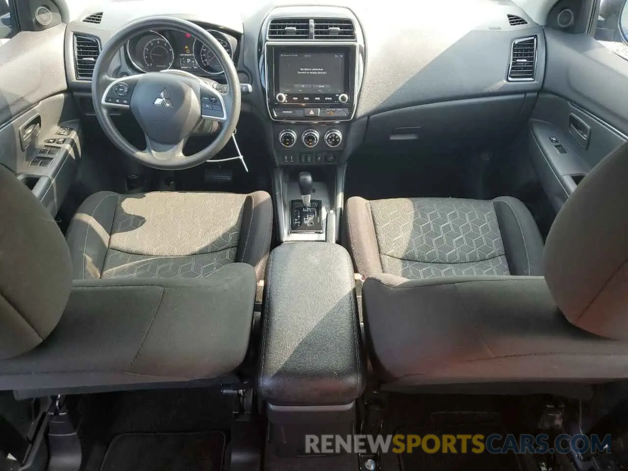 8 fotografías del automóvil dañado JA4AJUAU8RU601022 MITSUBISHI RVR ES 2024